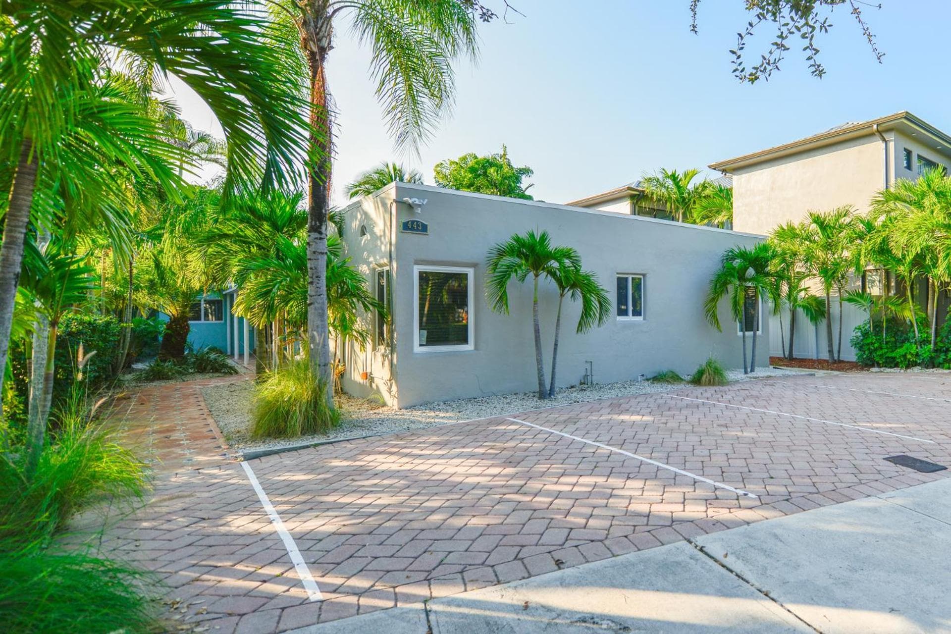 Alani Bay Villas — 25