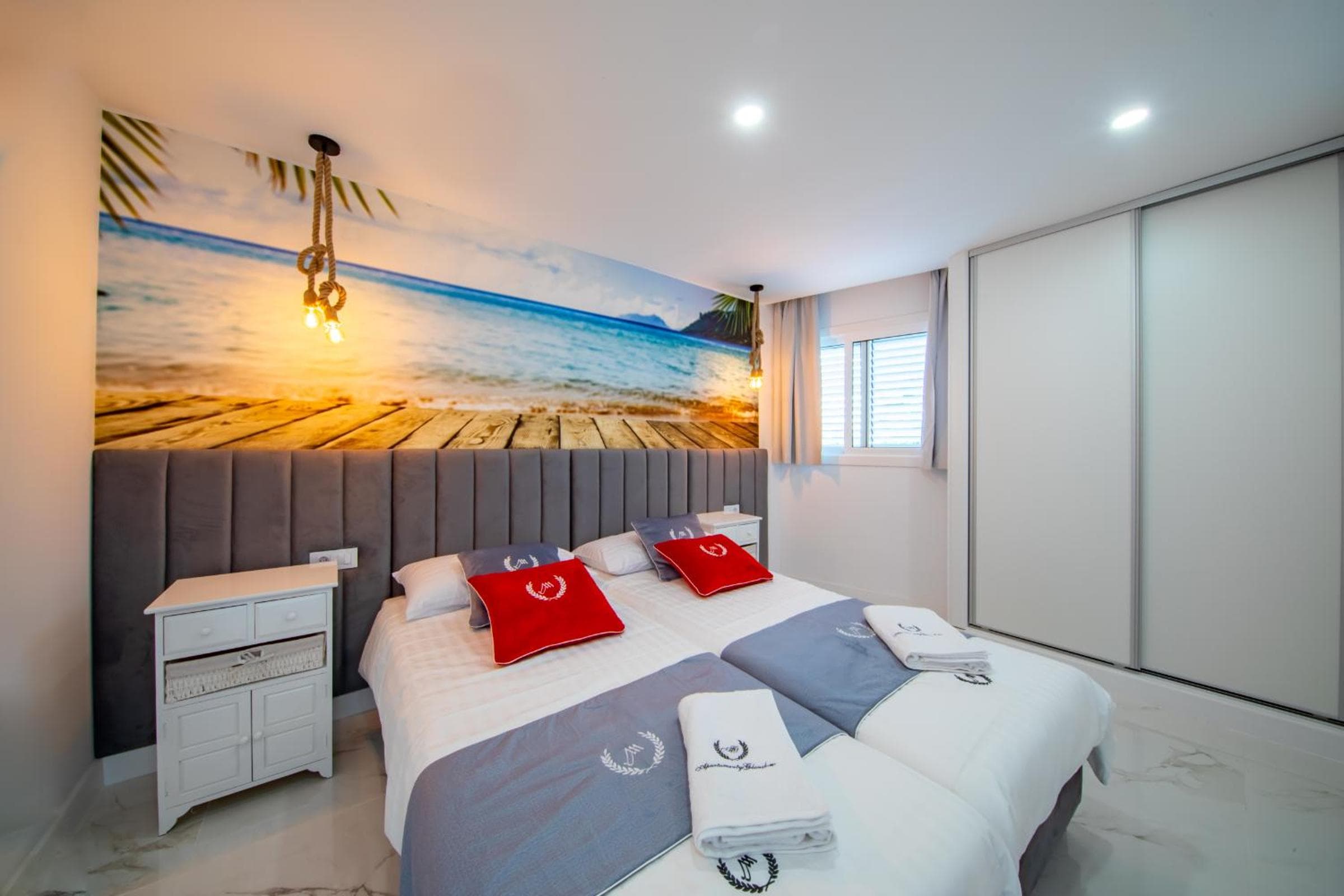 Ponderosa 615, Las Americas, one bedroom apartment with large terrace and ocean view, next to Siam Park — 1