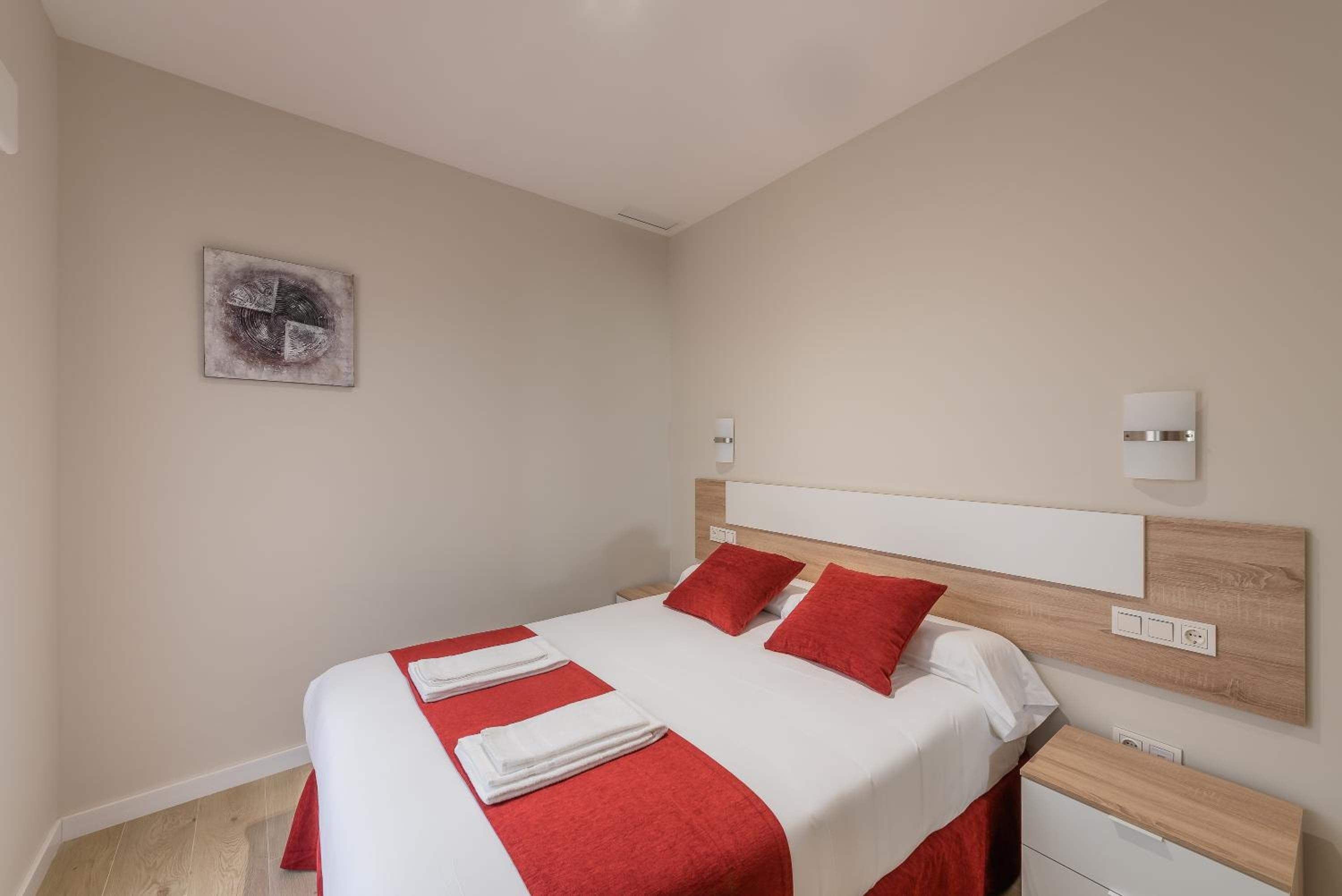Apartamentos Pinar Málaga Centro - Álvarez — 3