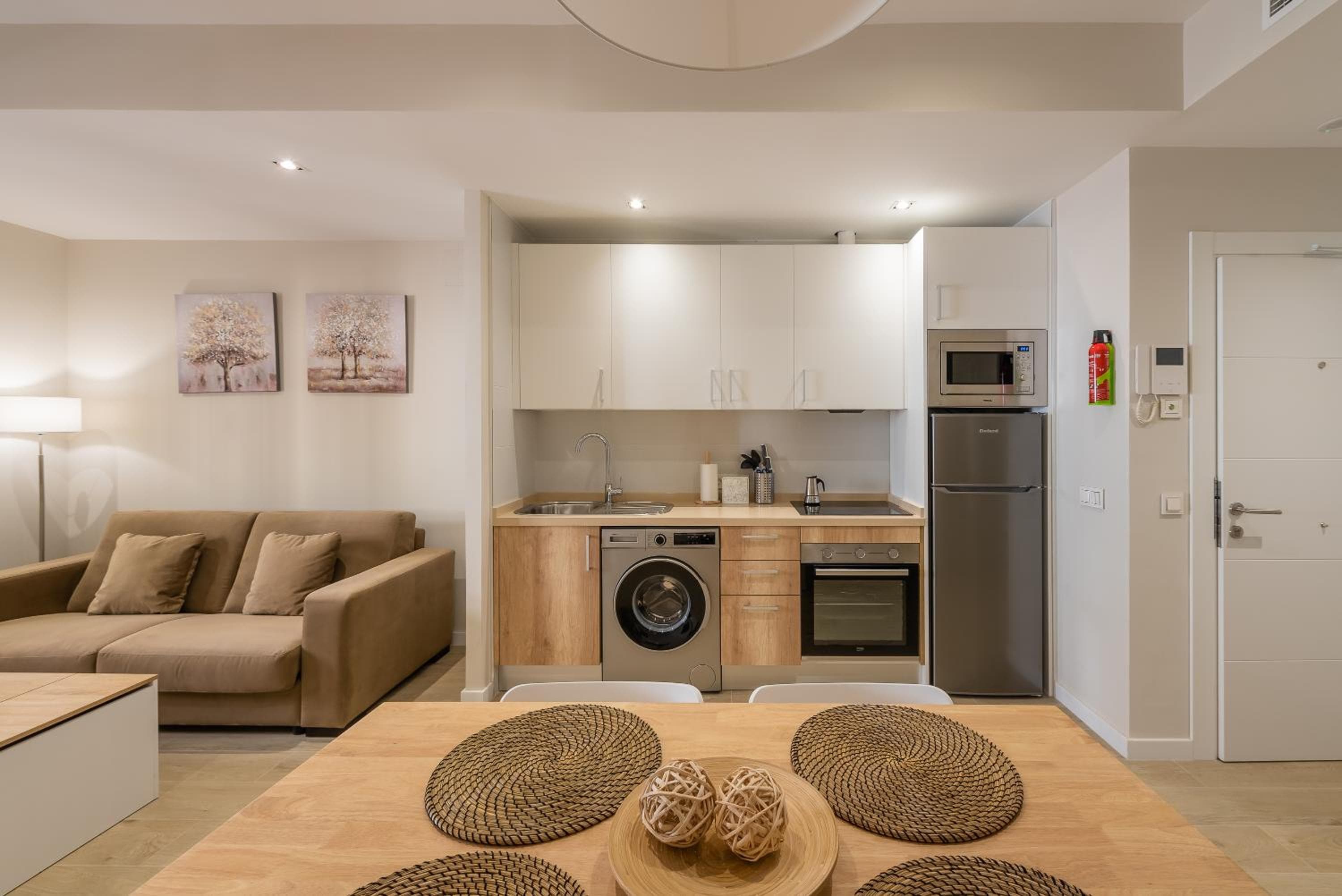 Apartamentos Pinar Málaga Centro - Álvarez — 12