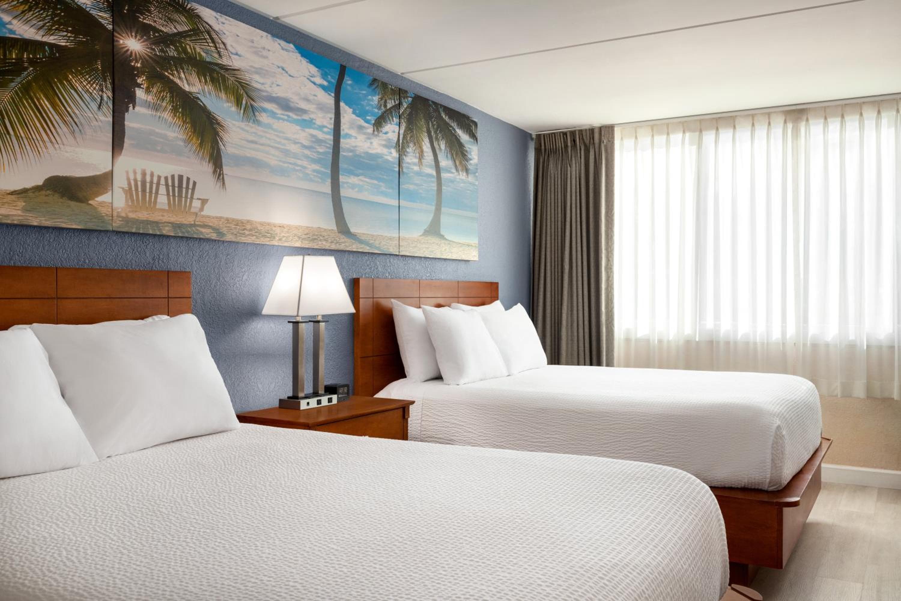 enVision Hotel Miami International Airport — 8