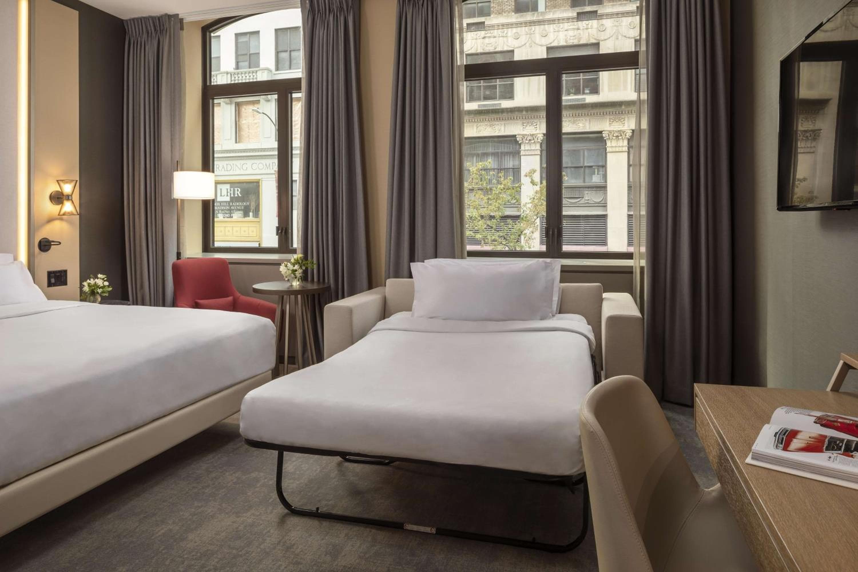NH Collection New York Madison Avenue — 18
