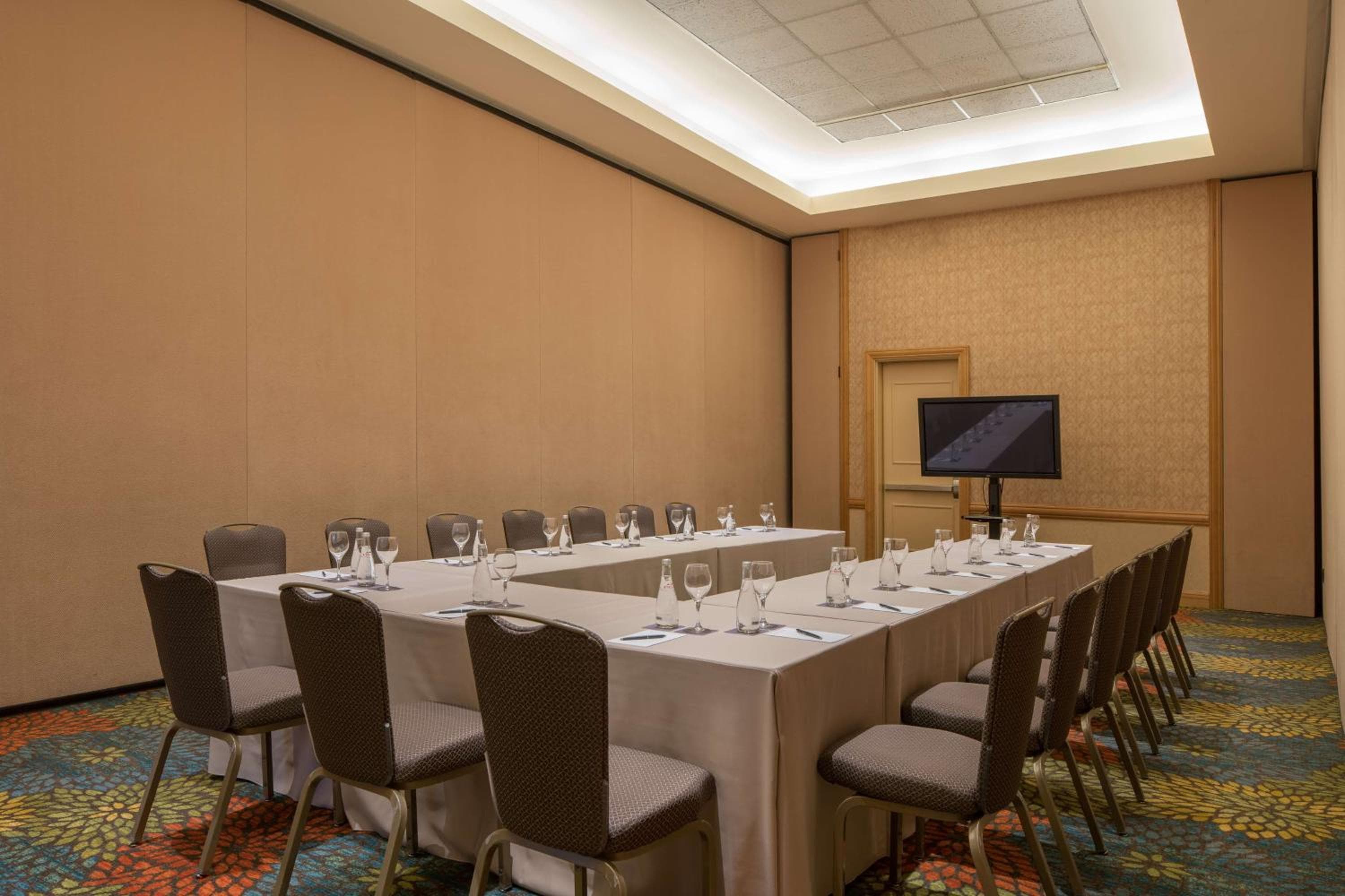 Hyatt Regency Orlando International Airport Hotel — 25