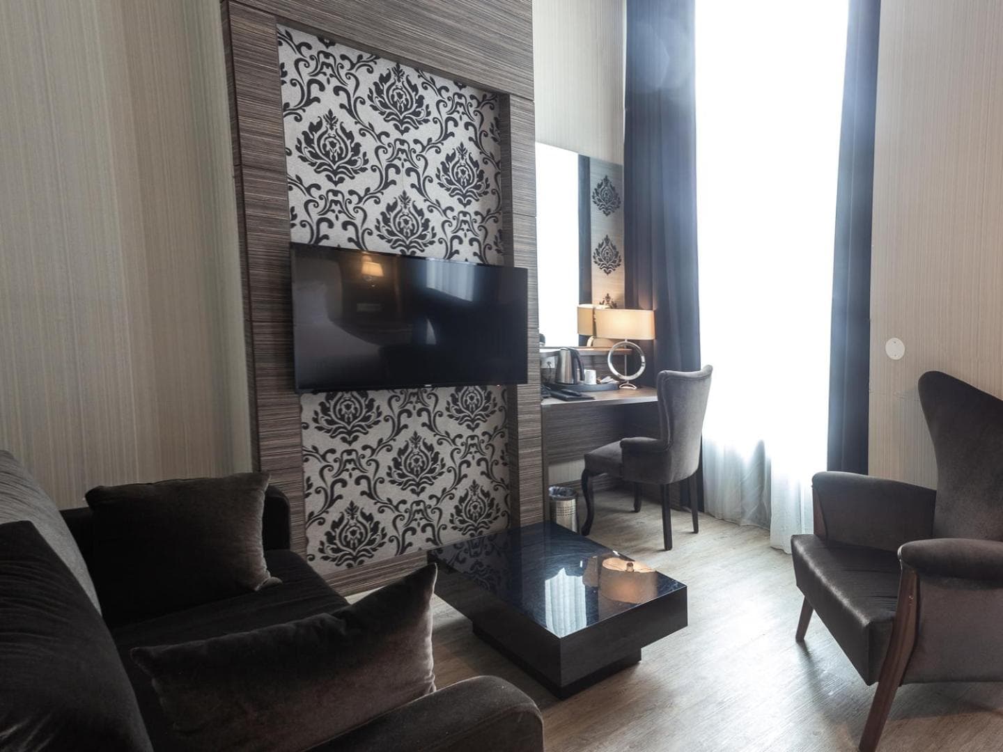 Grand Hotel Downtown — 22