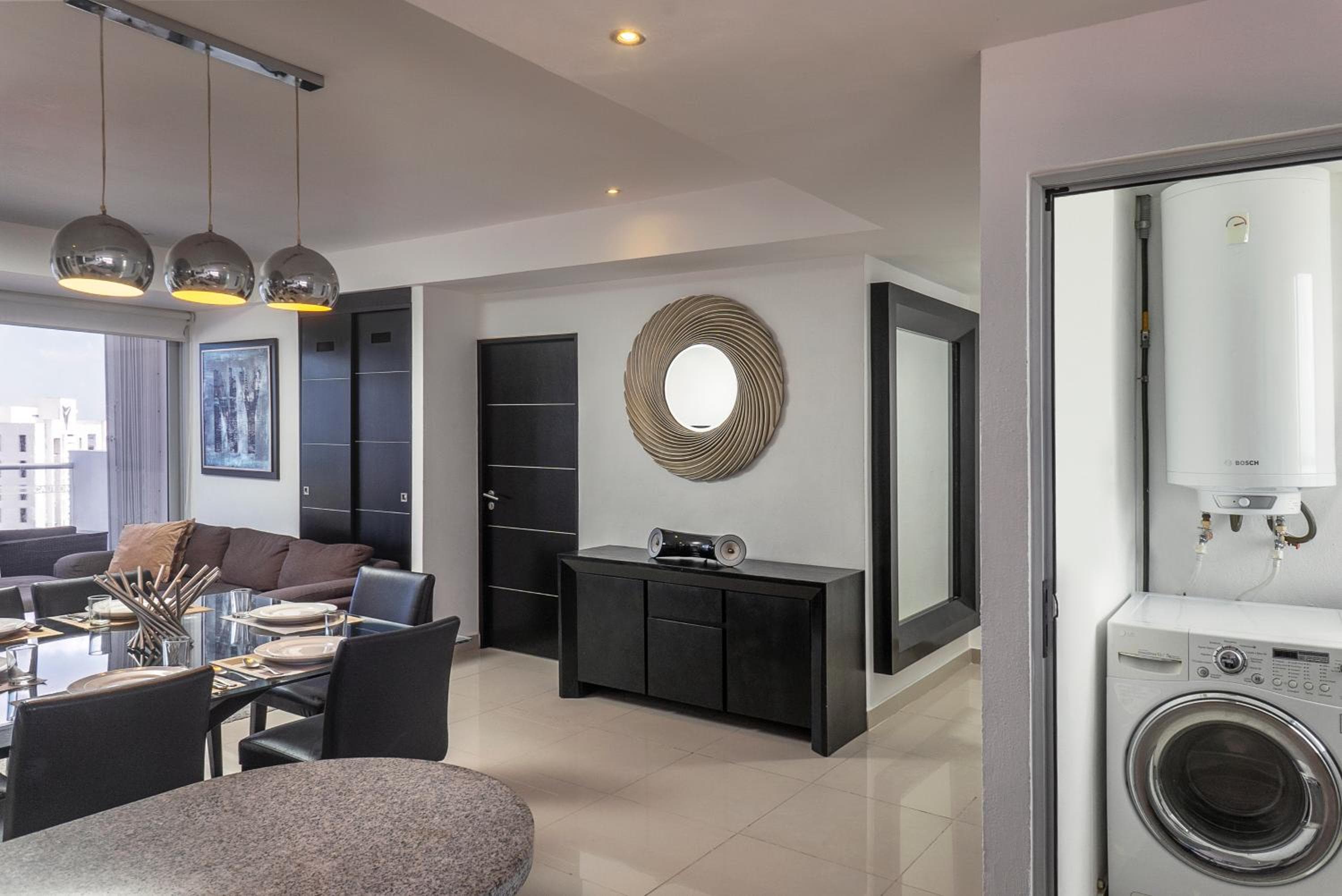 Suites Malecon Cancun — 27