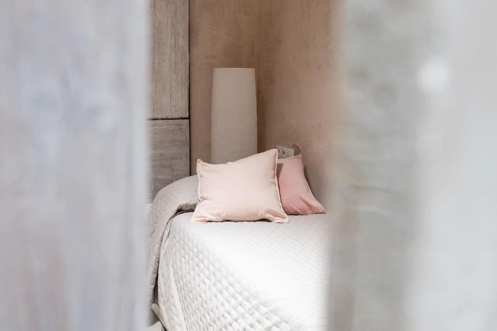 Sophisticatedes Strandapartment — 26