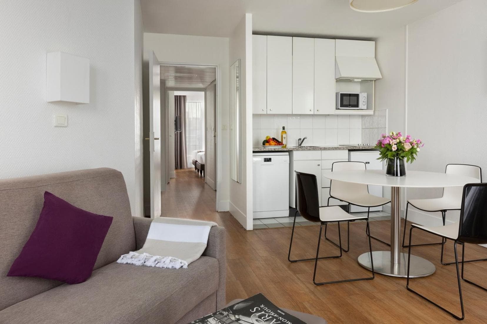 Citadines Bastille Marais Paris — 10