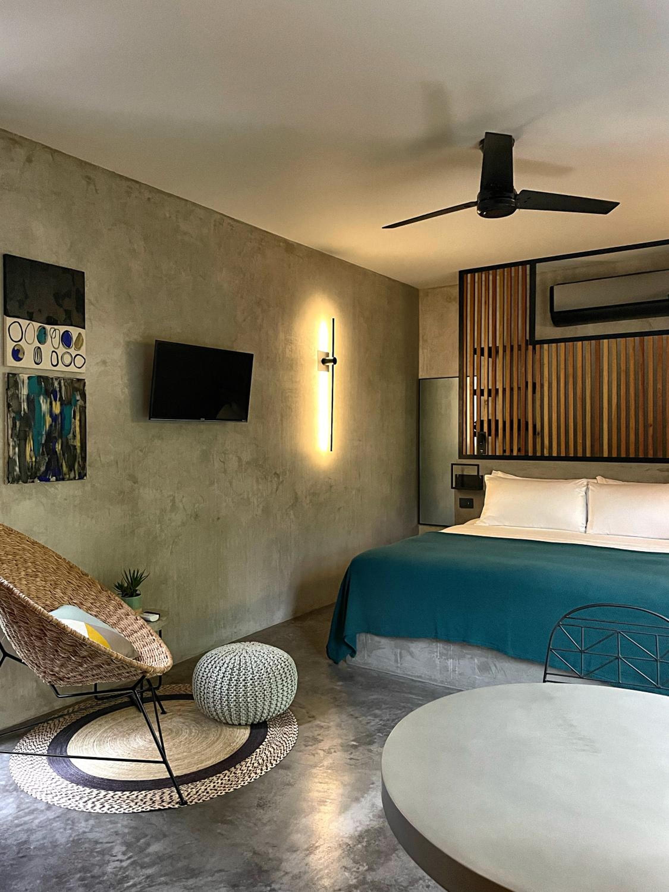 LOTE4 - LGBTQ Studios — 10