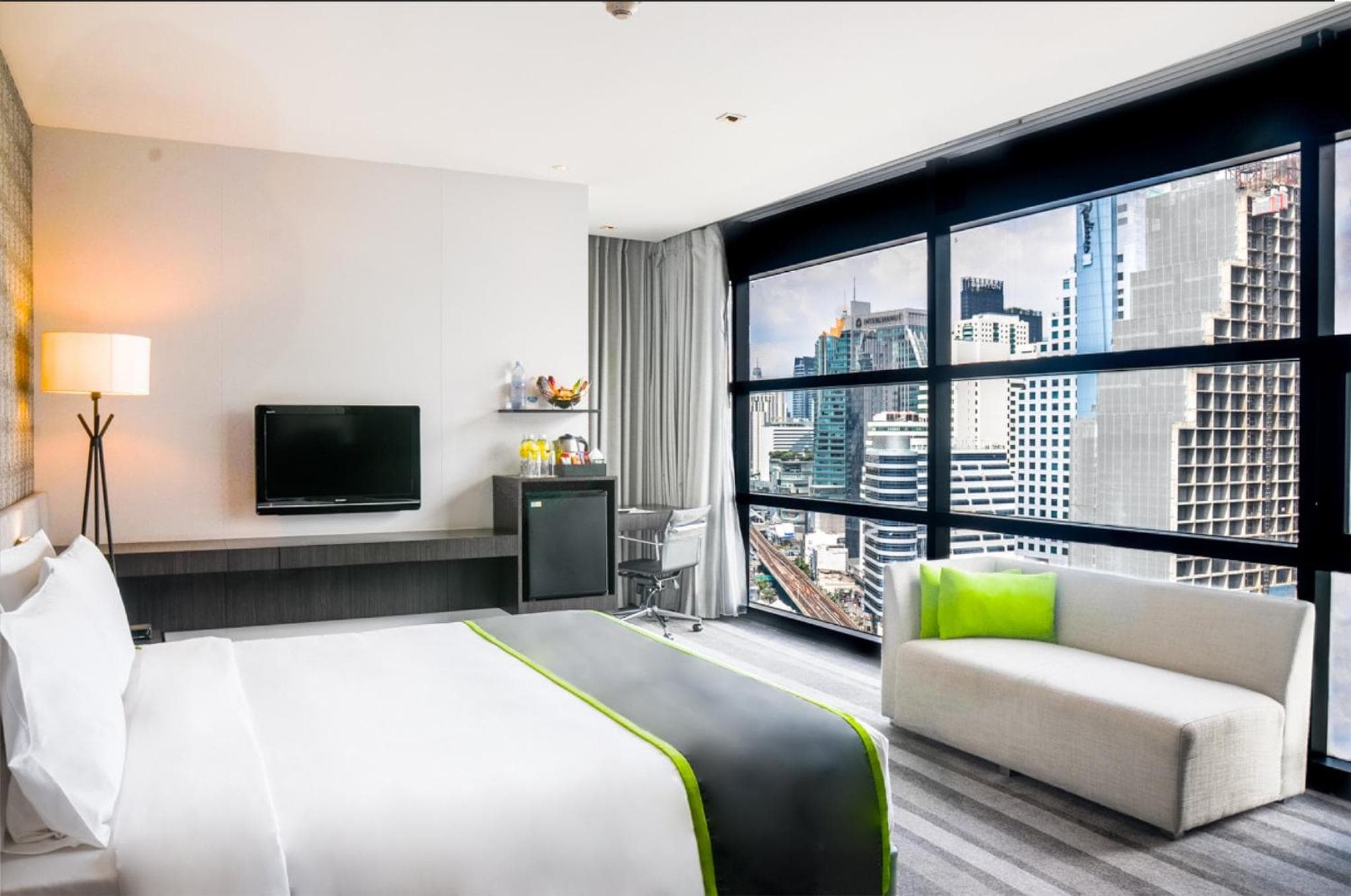 Holiday Inn Bangkok Sukhumvit by IHG — 8
