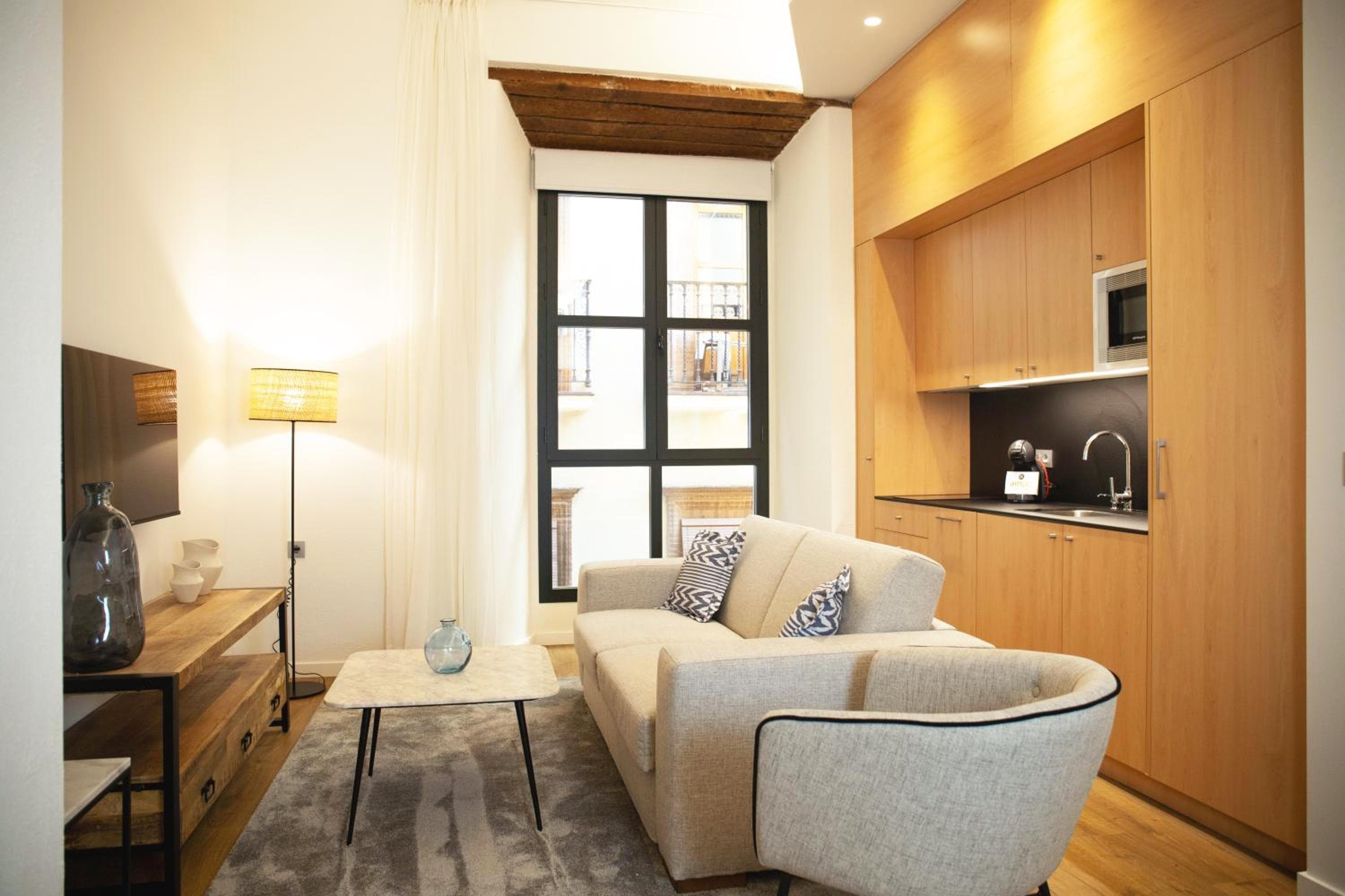 nQn Aparts & Suites Sevilla — 20