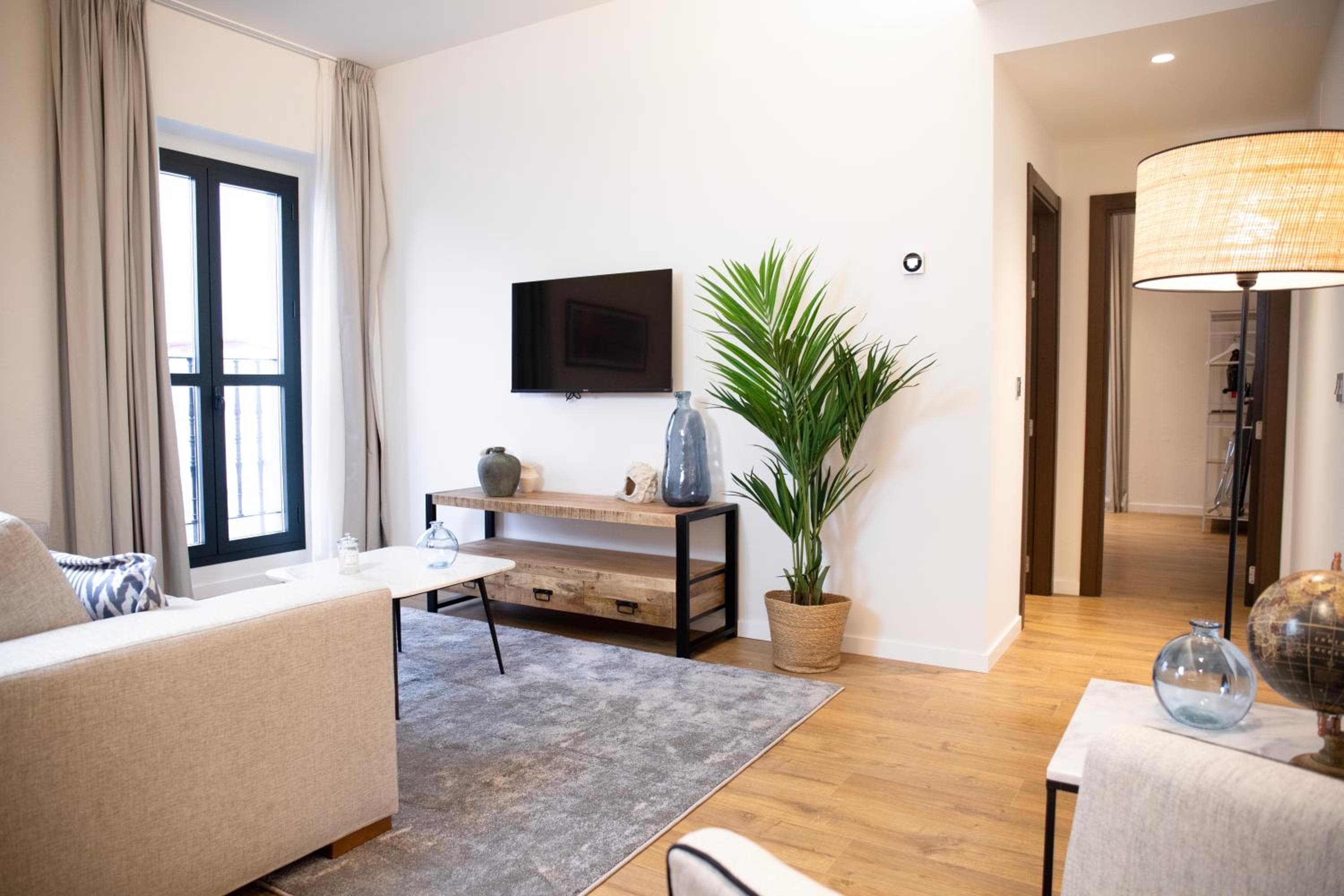 nQn Aparts & Suites Sevilla — 24