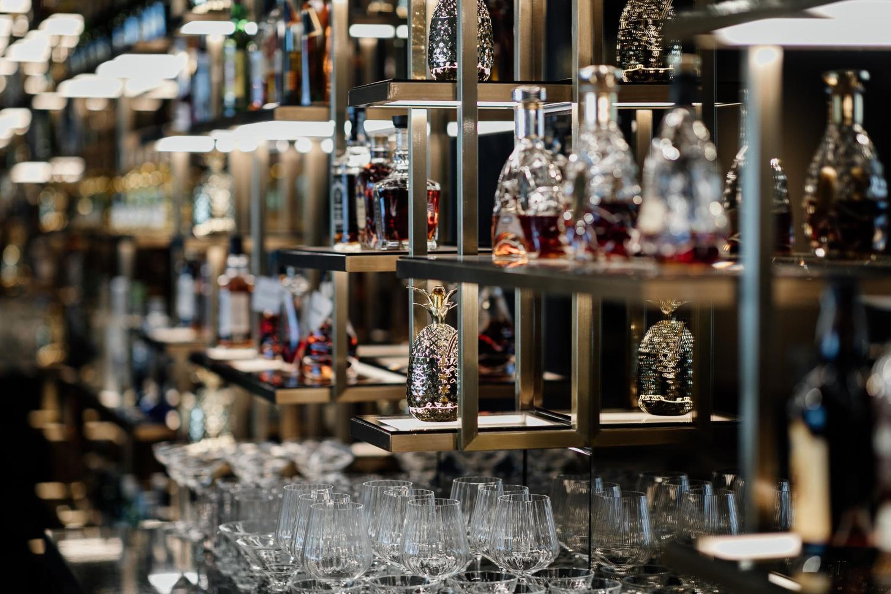 EPIC SANA Marquês Hotel hotel, Av. Fontes Pereira de Melo, 8, Lisbon, Portugal — photo 9