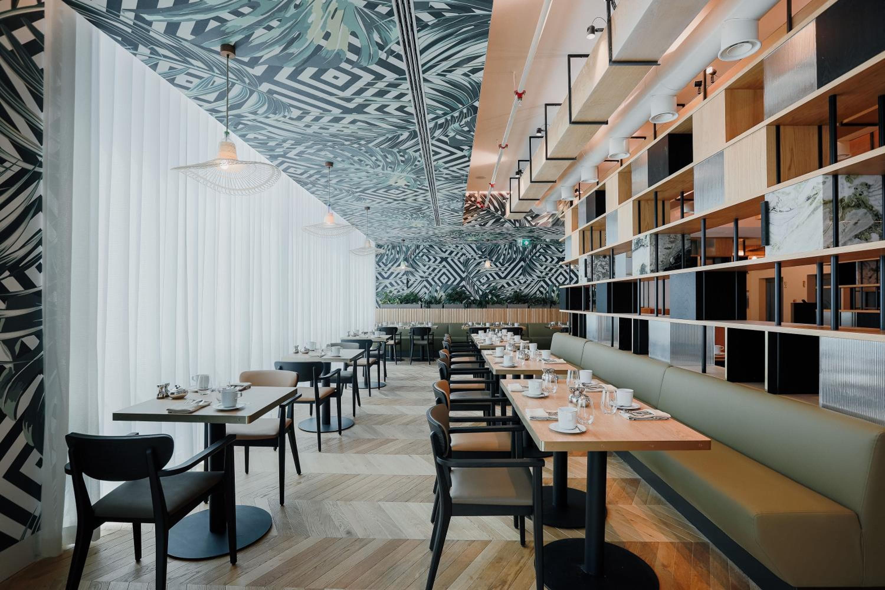 EPIC SANA Marquês Hotel hotel, Av. Fontes Pereira de Melo, 8, Lisbon, Portugal — photo 17