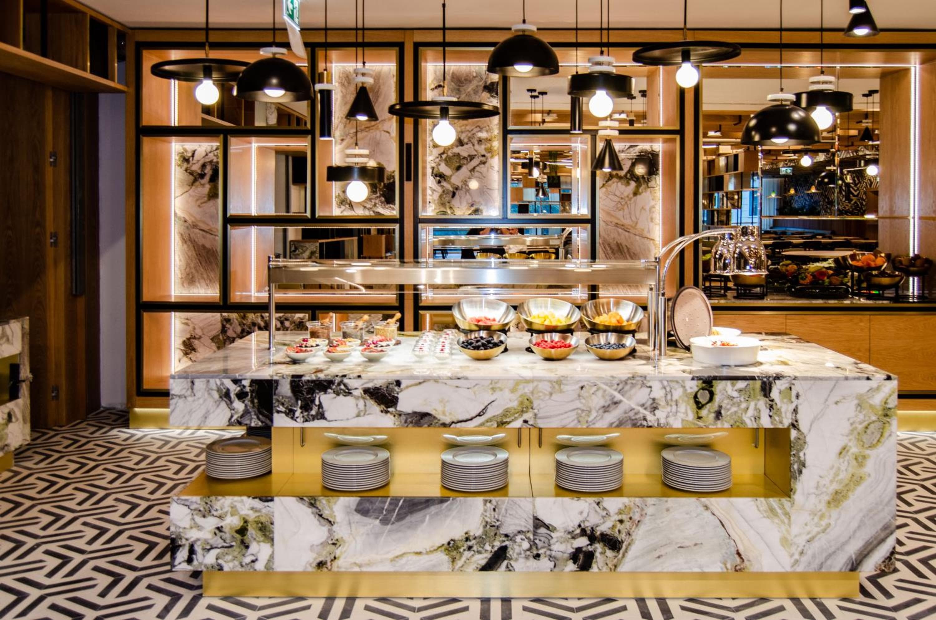 EPIC SANA Marquês Hotel hotel, Av. Fontes Pereira de Melo, 8, Lisbon, Portugal — photo 38