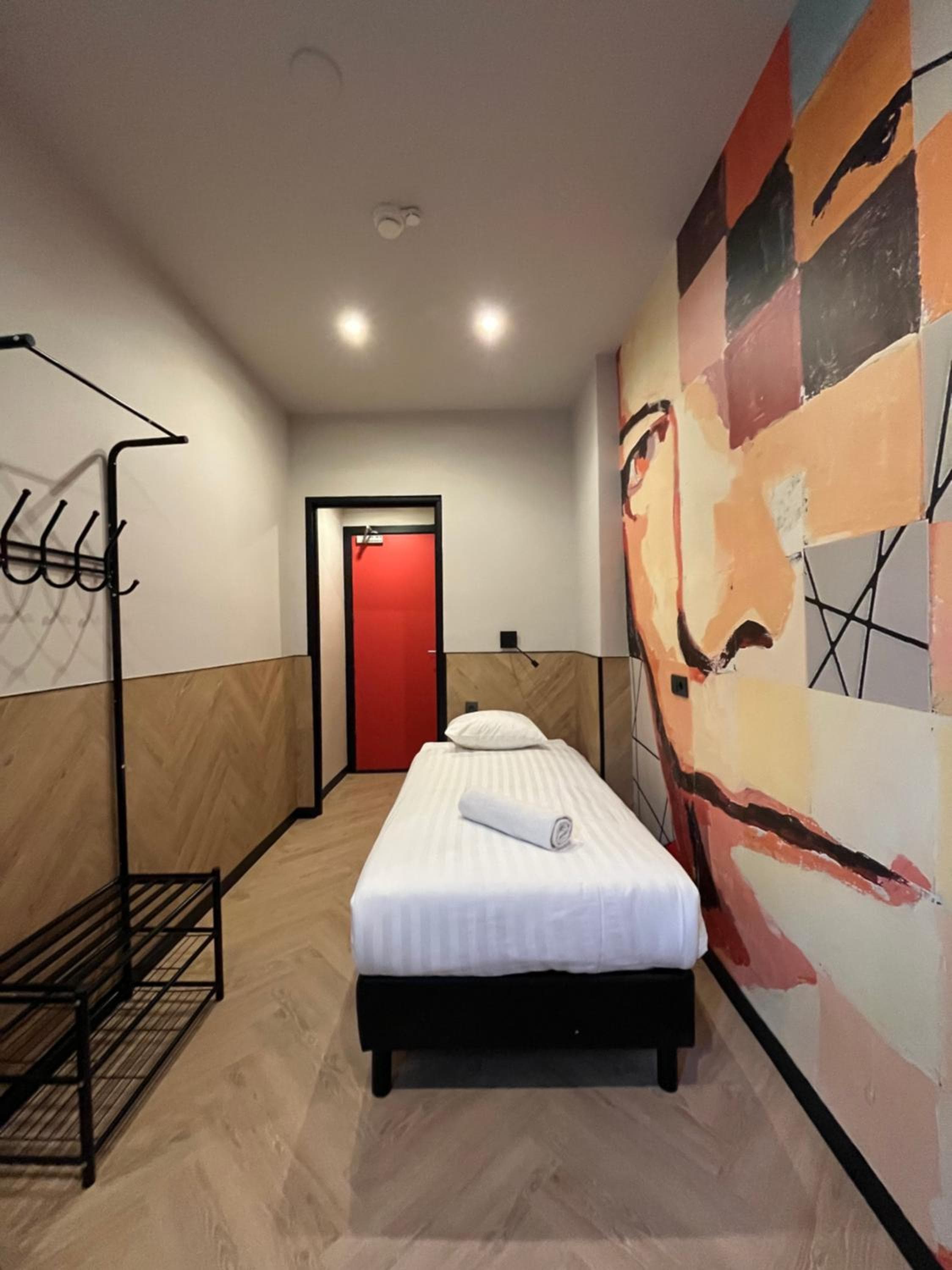Heart of Amsterdam Hostel — 23
