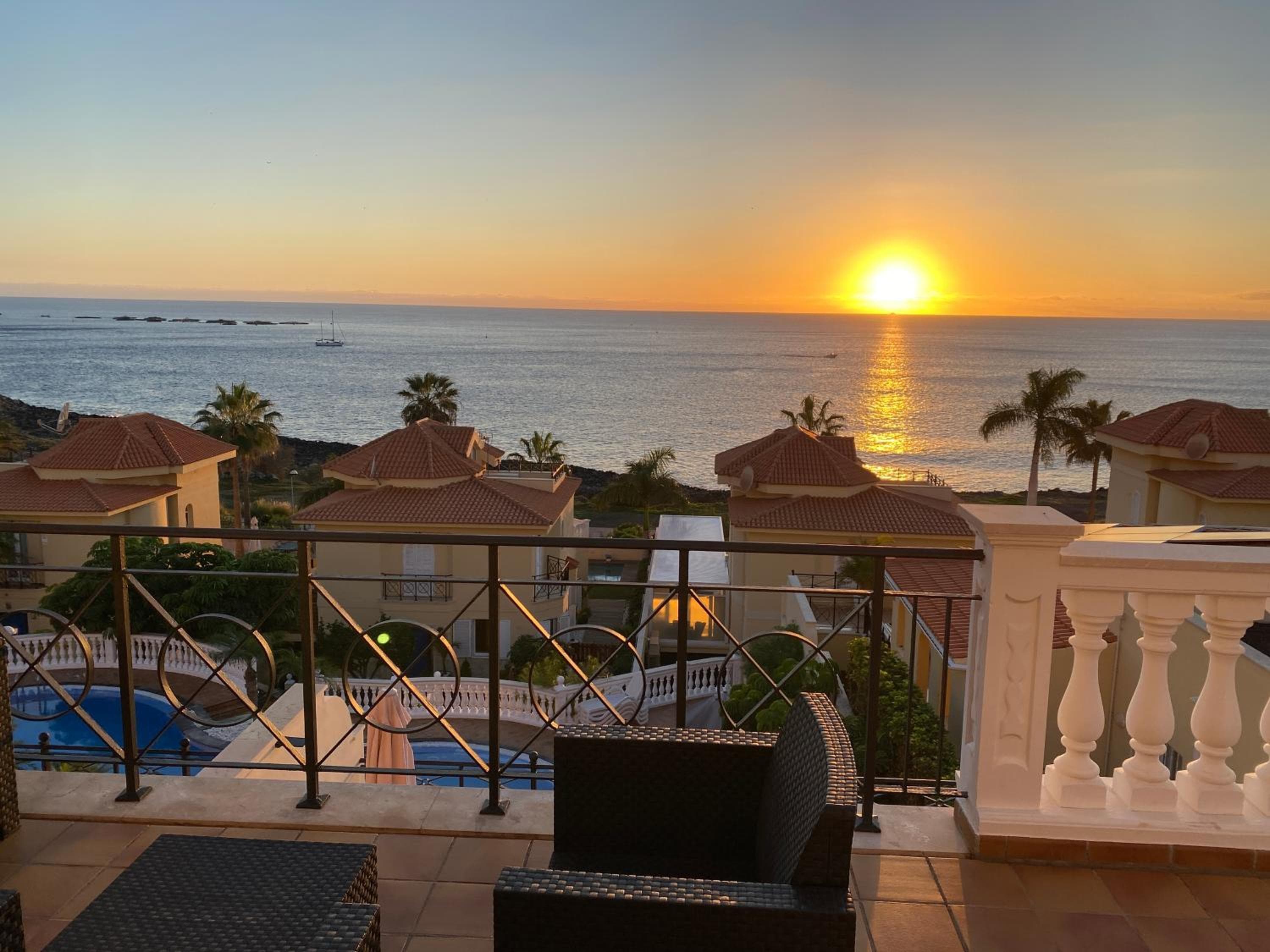 Villa Tenerife Sur — 1