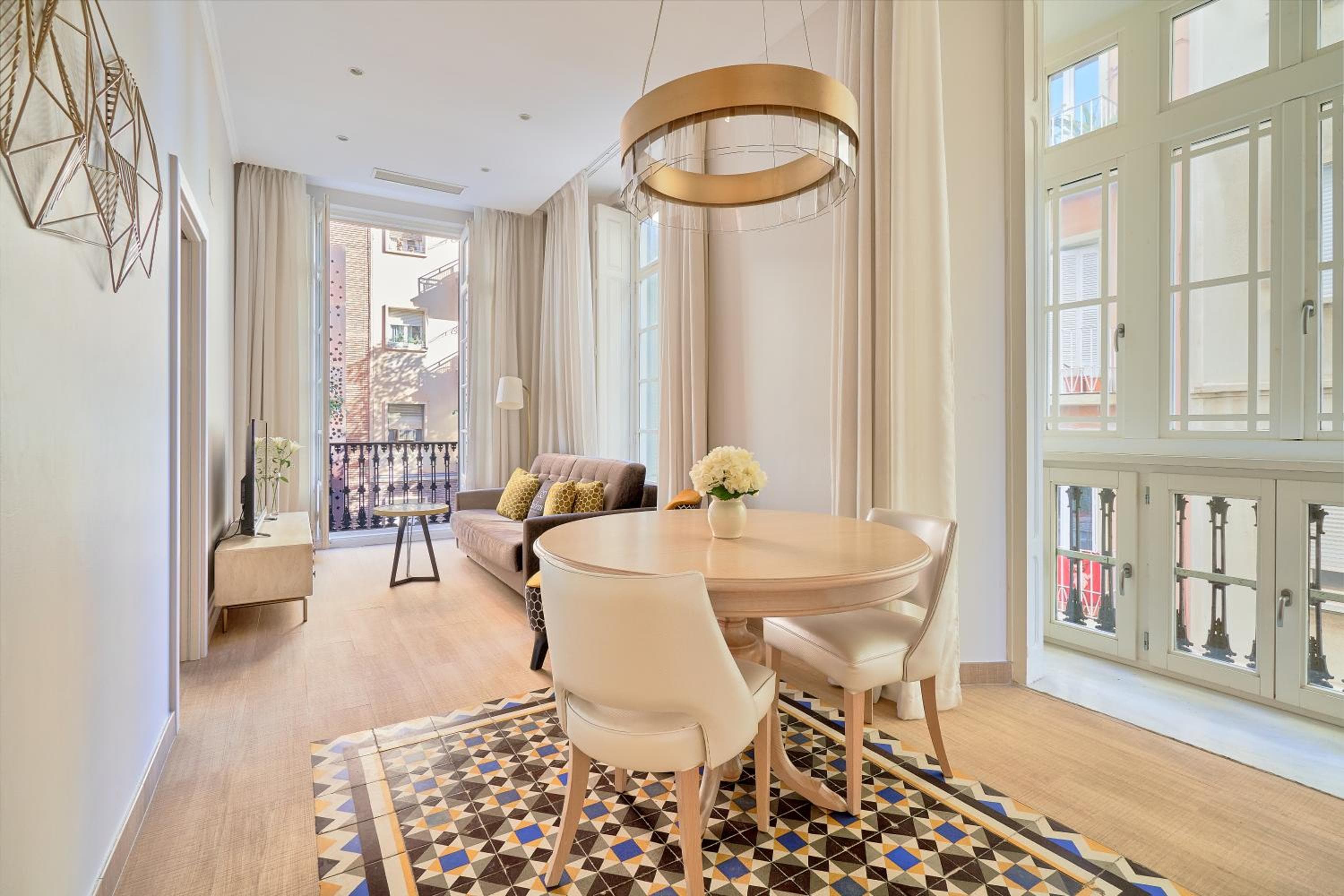 Tandem Soho Suites — 15