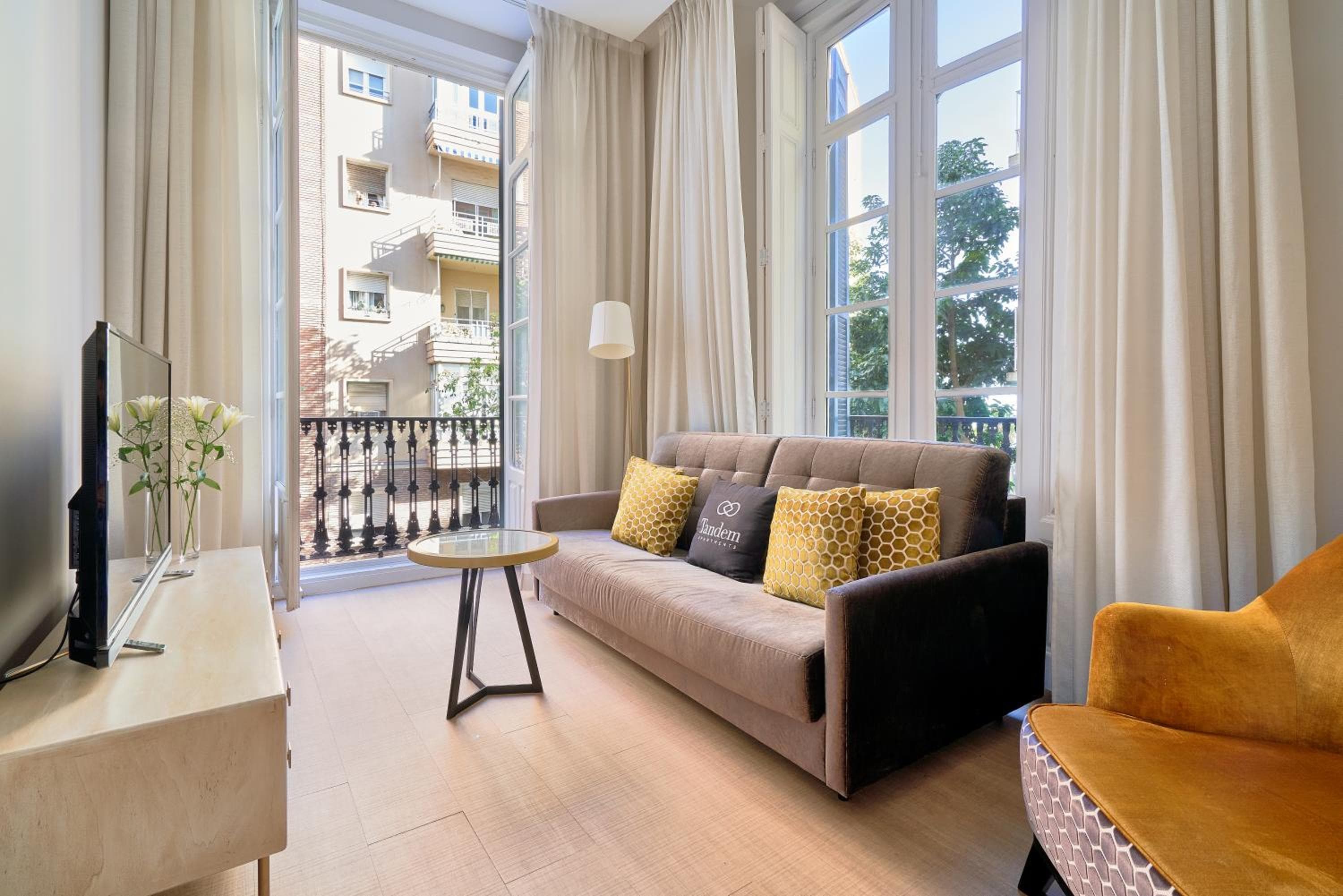 Tandem Soho Suites — 8