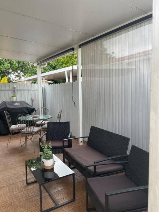 Cómodo apartamento moderno-ubicación céntrica. — 2