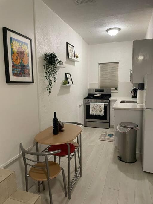 Cómodo apartamento moderno-ubicación céntrica. — 7