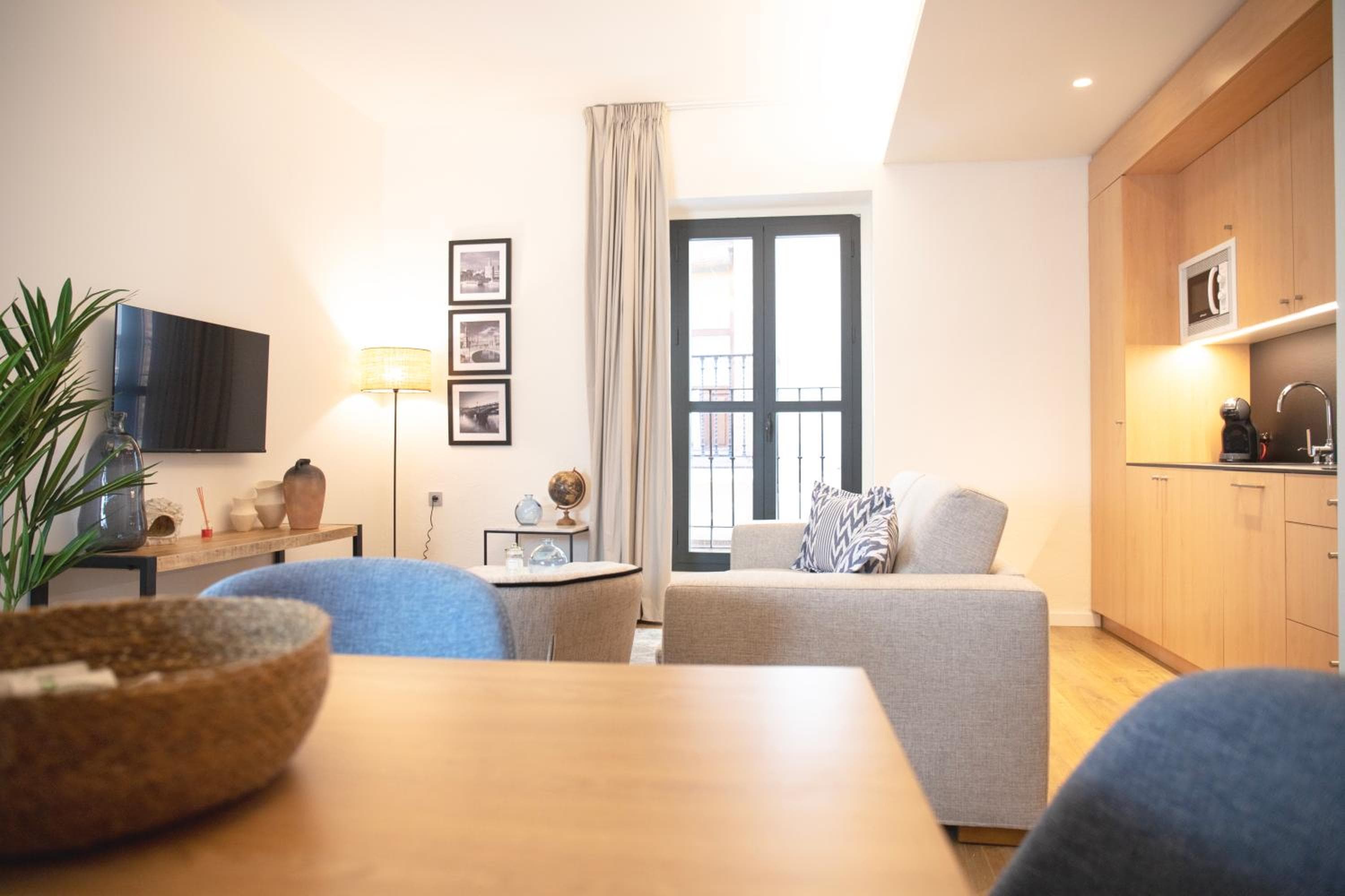 nQn Aparts & Suites Sevilla — 18