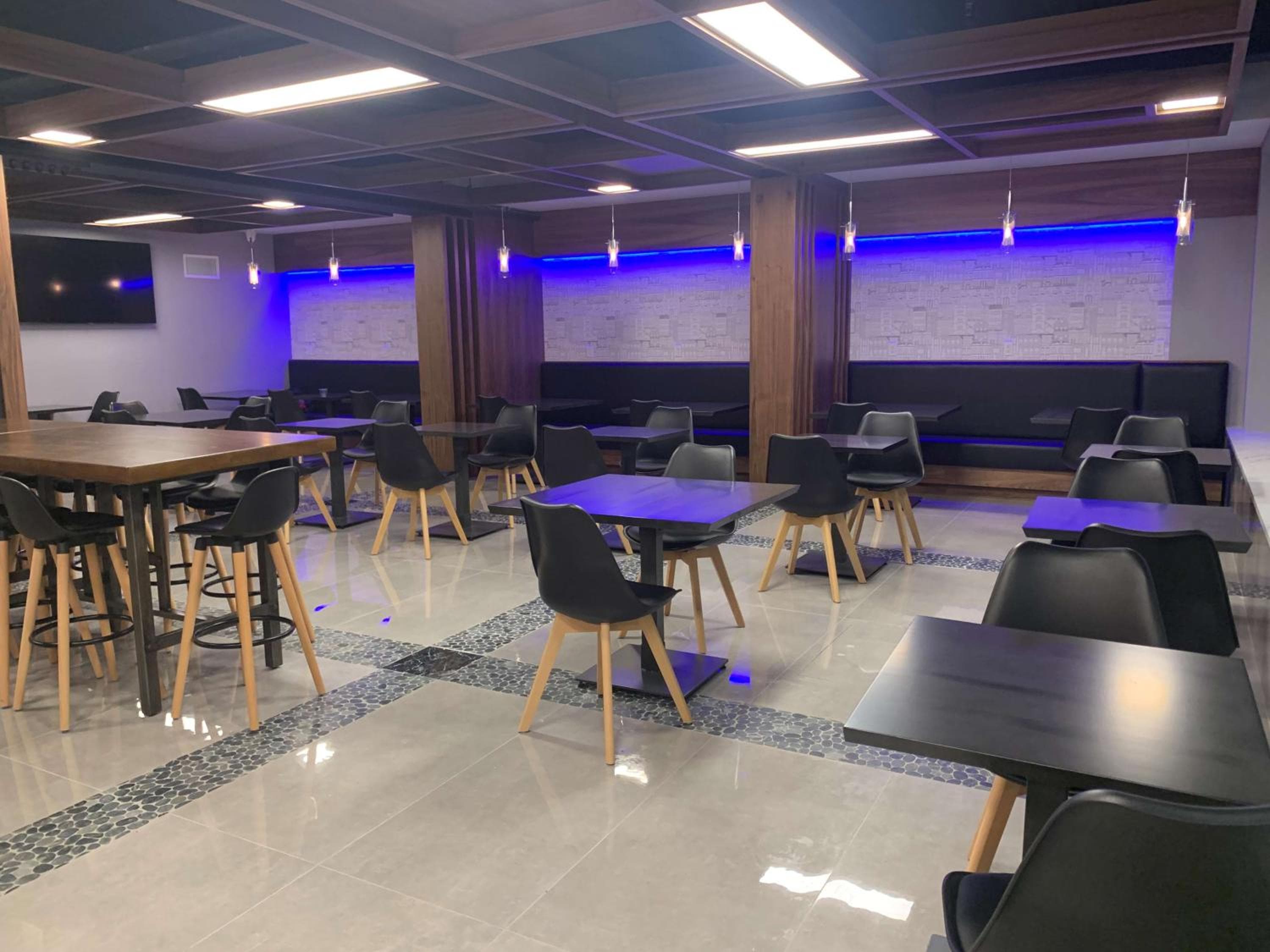 Best Western Plus Soho Hotel — 10