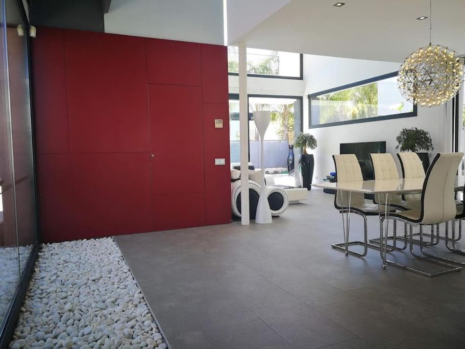 Precioso chalet vanguardista — 28