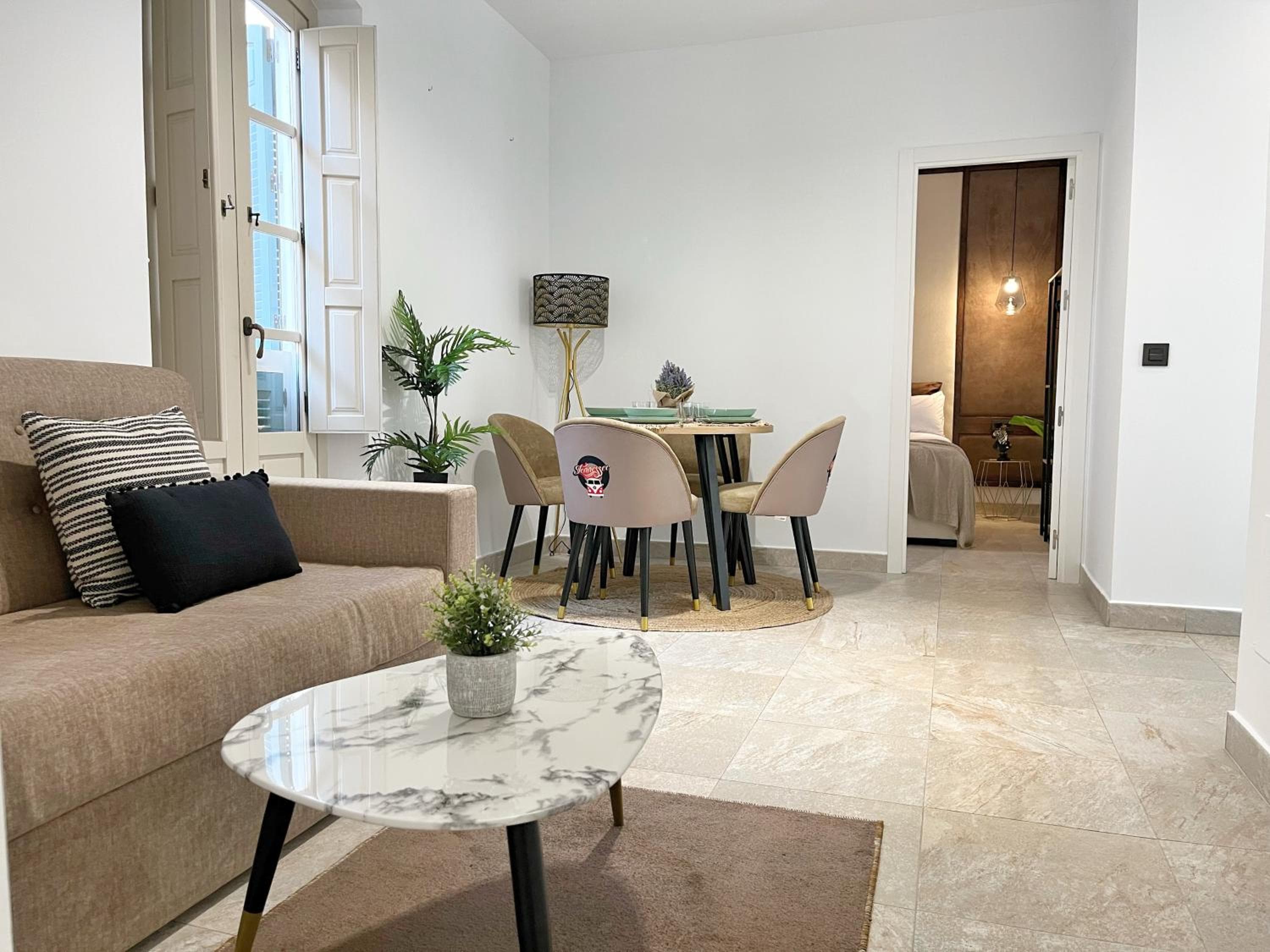 Tennessee Urban Suites — 27