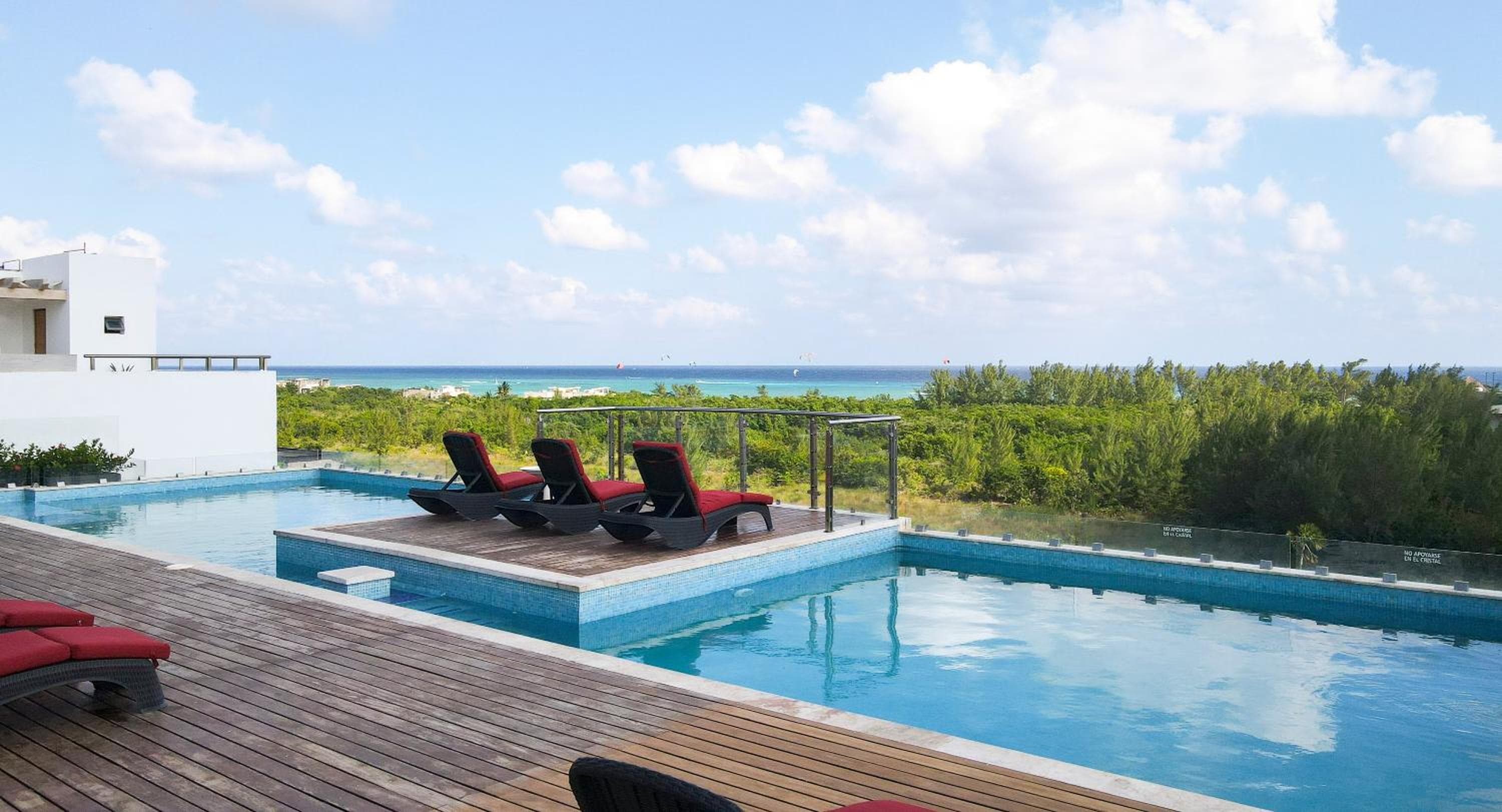 Grand Cincuenta Suites — 16