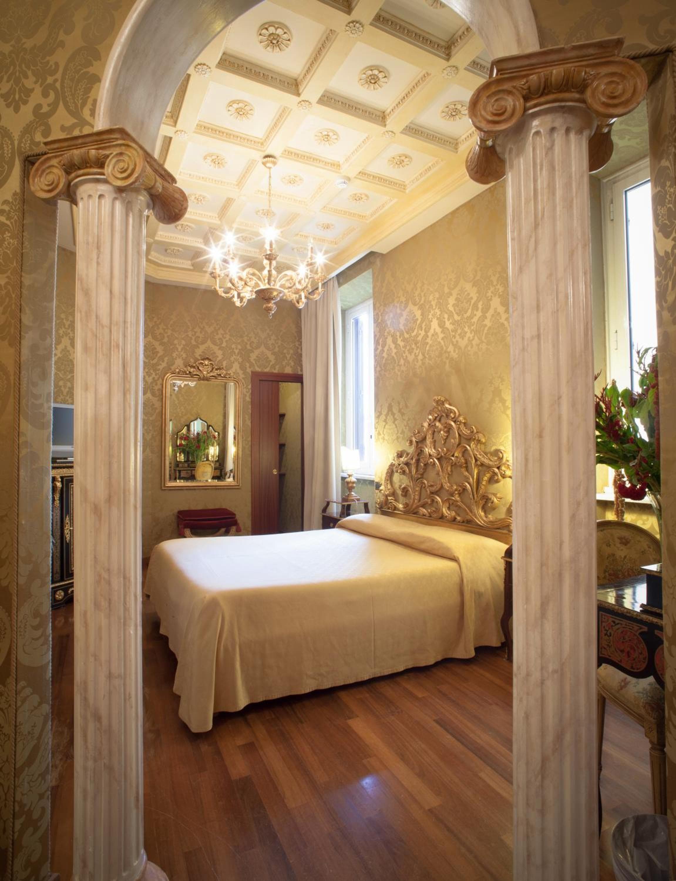 Hotel Des Epoques — 7