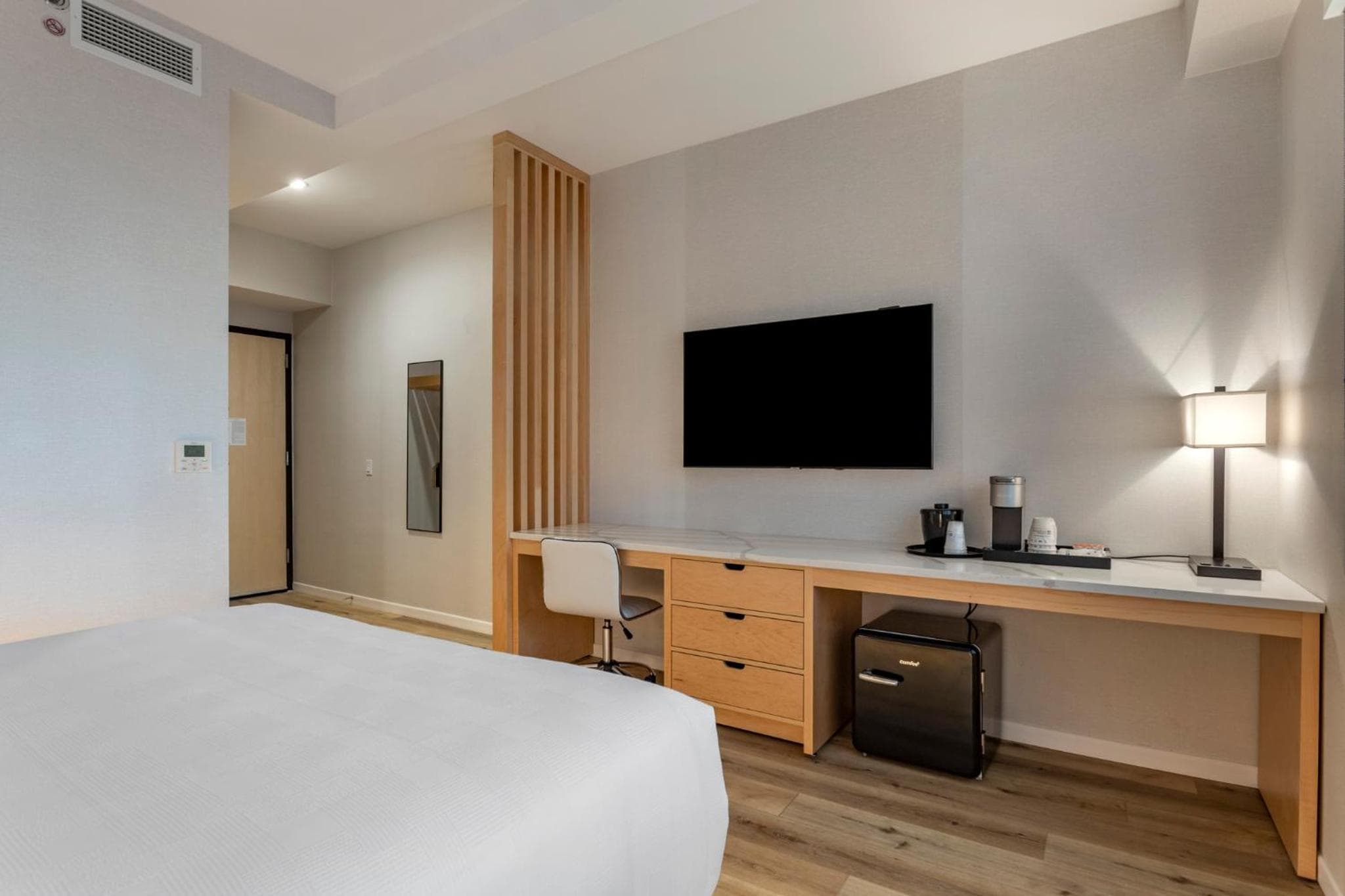 Best Western Plus Soho Hotel — 25