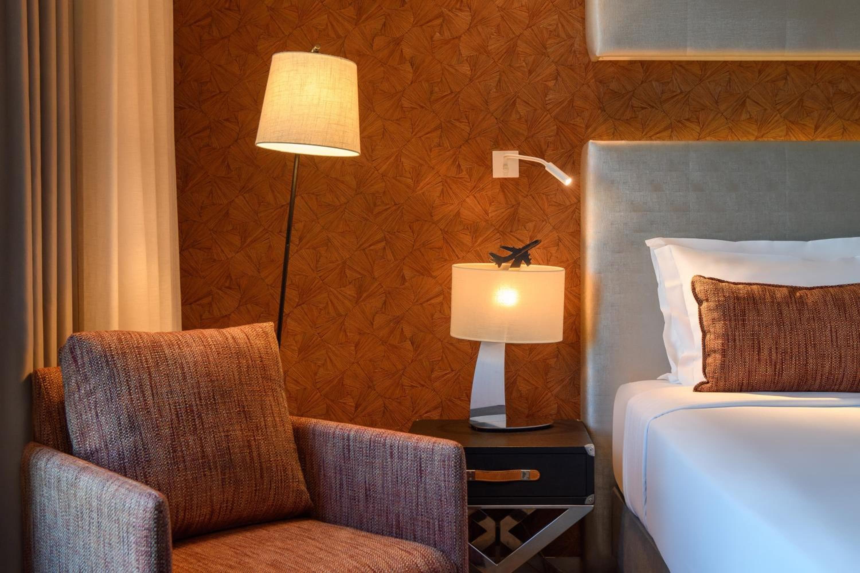 Meliá Lisboa Aeroporto hotel, Rua C, Aeroporto Internacional de Lisboa, Lisbon, Portugal — photo 62