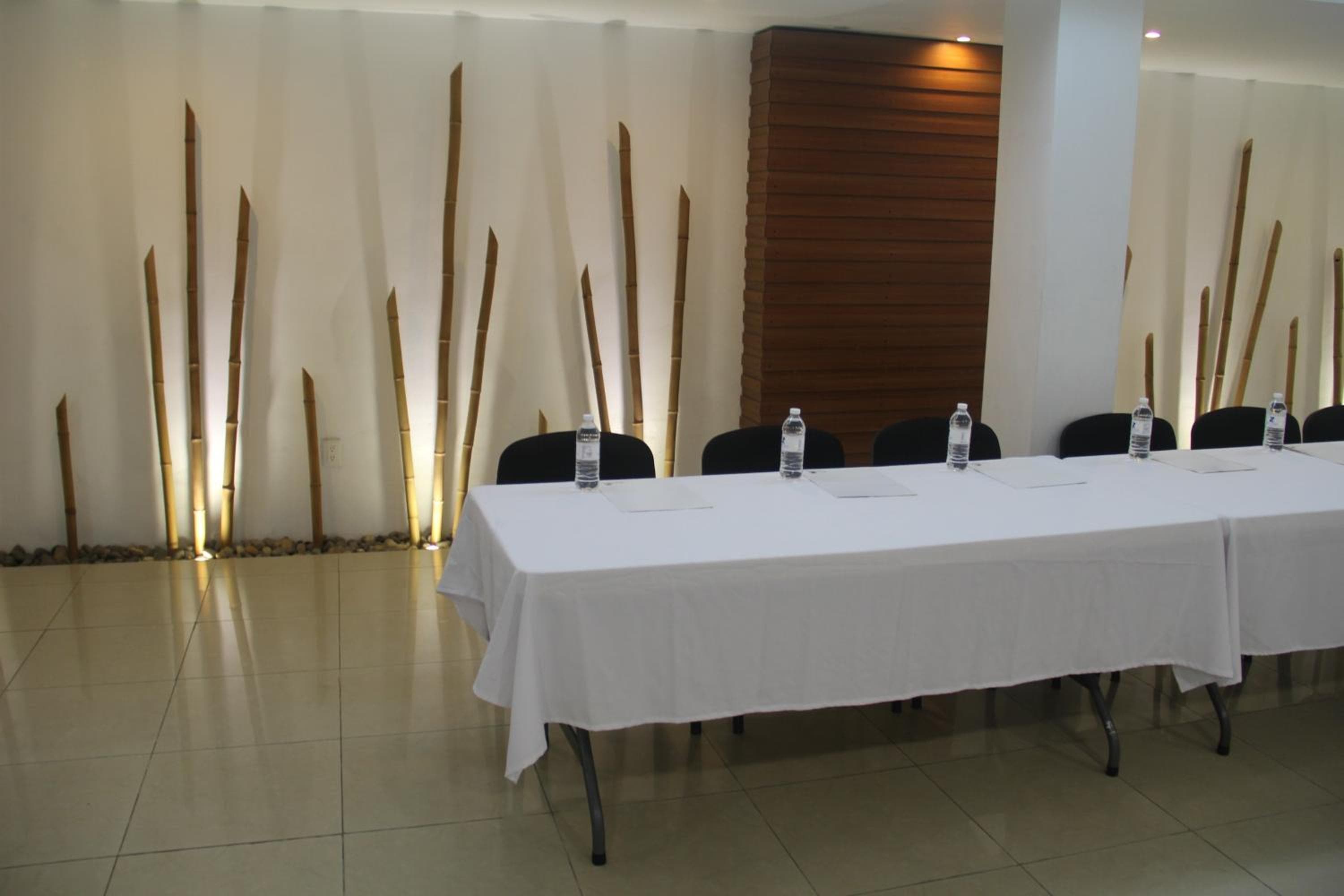 Hotel Soberanis — 14