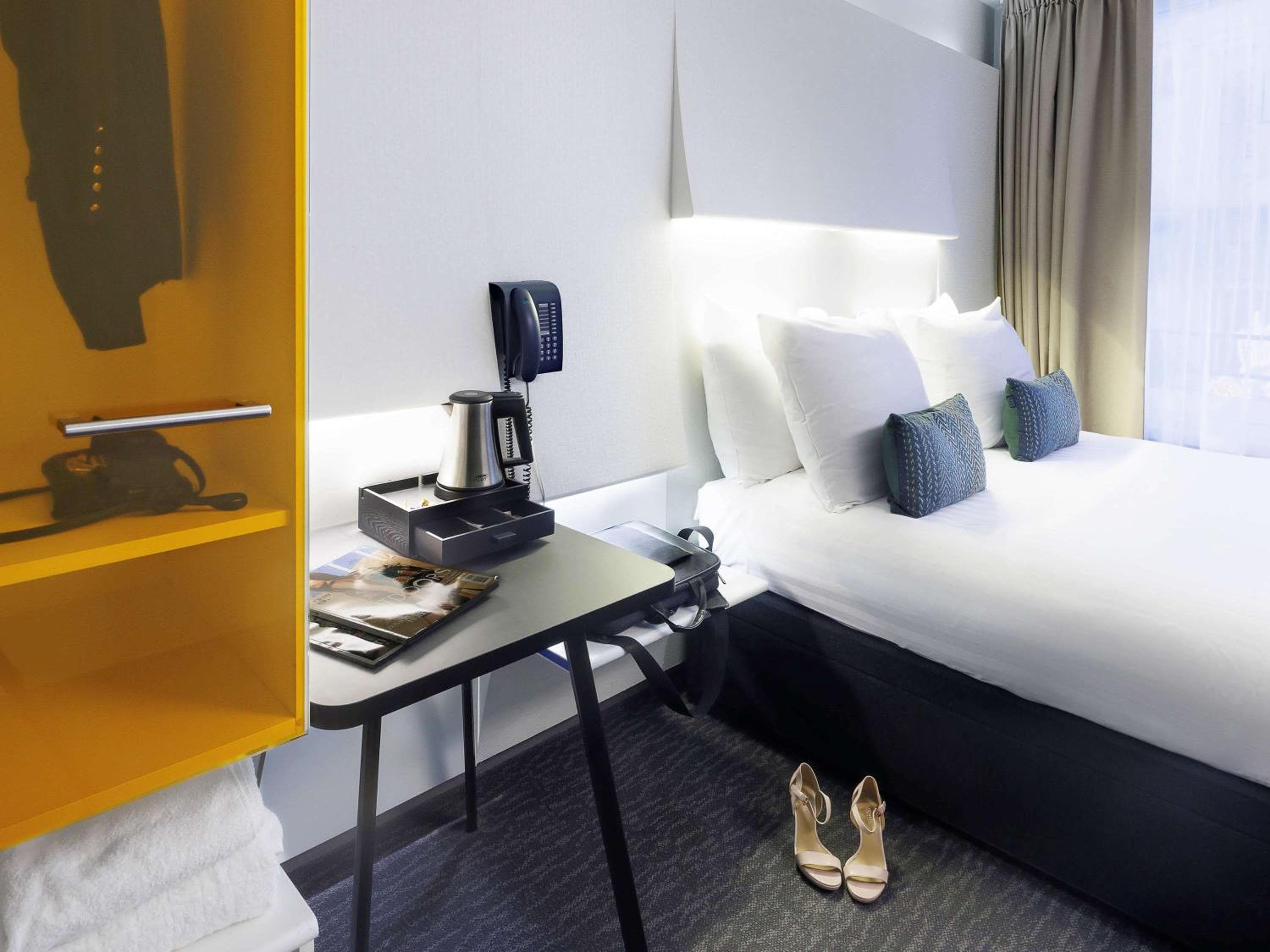 ibis Styles Amsterdam Central Station — 11