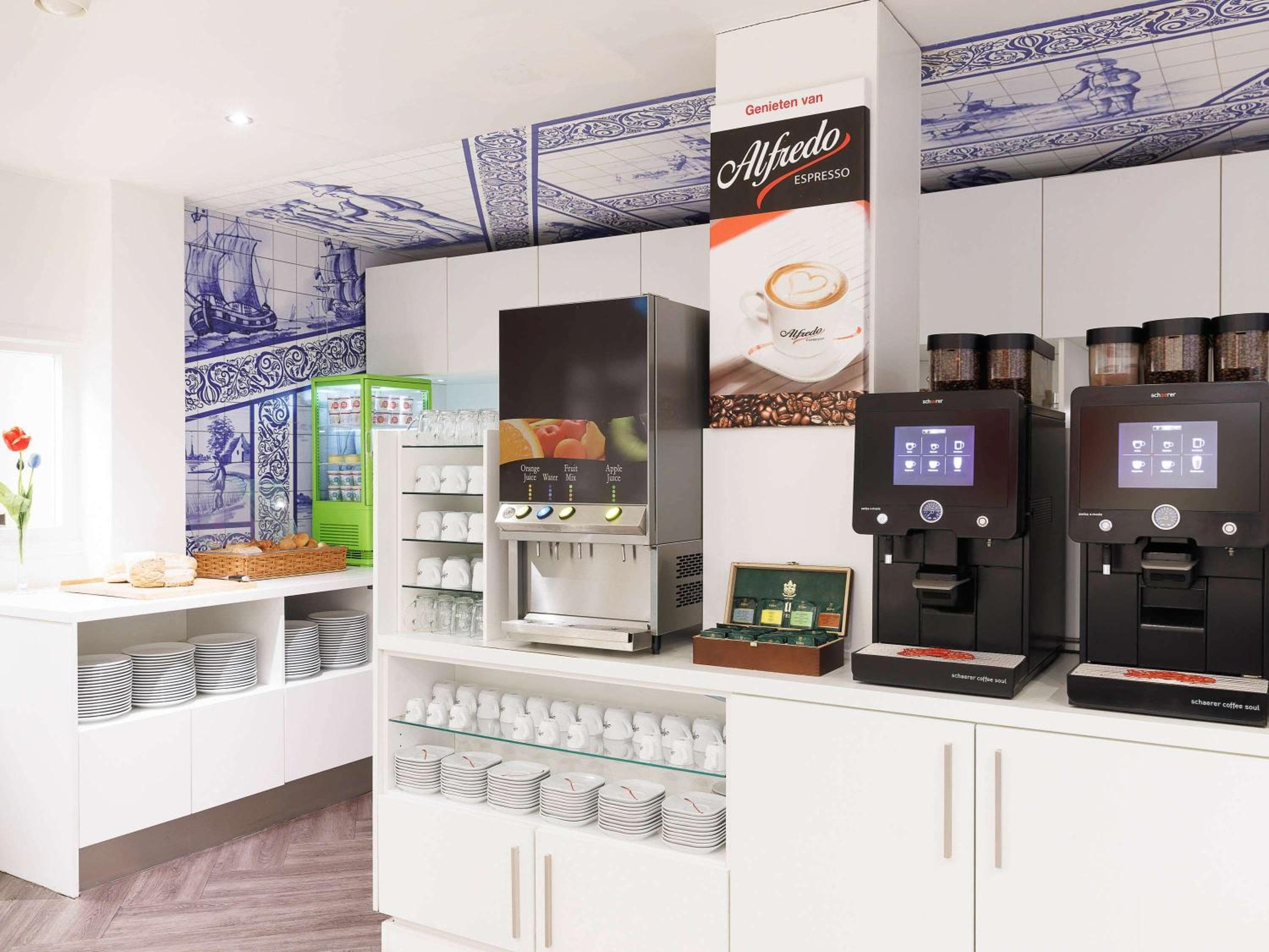 ibis Styles Stazione Centrale di Amsterdam — 27