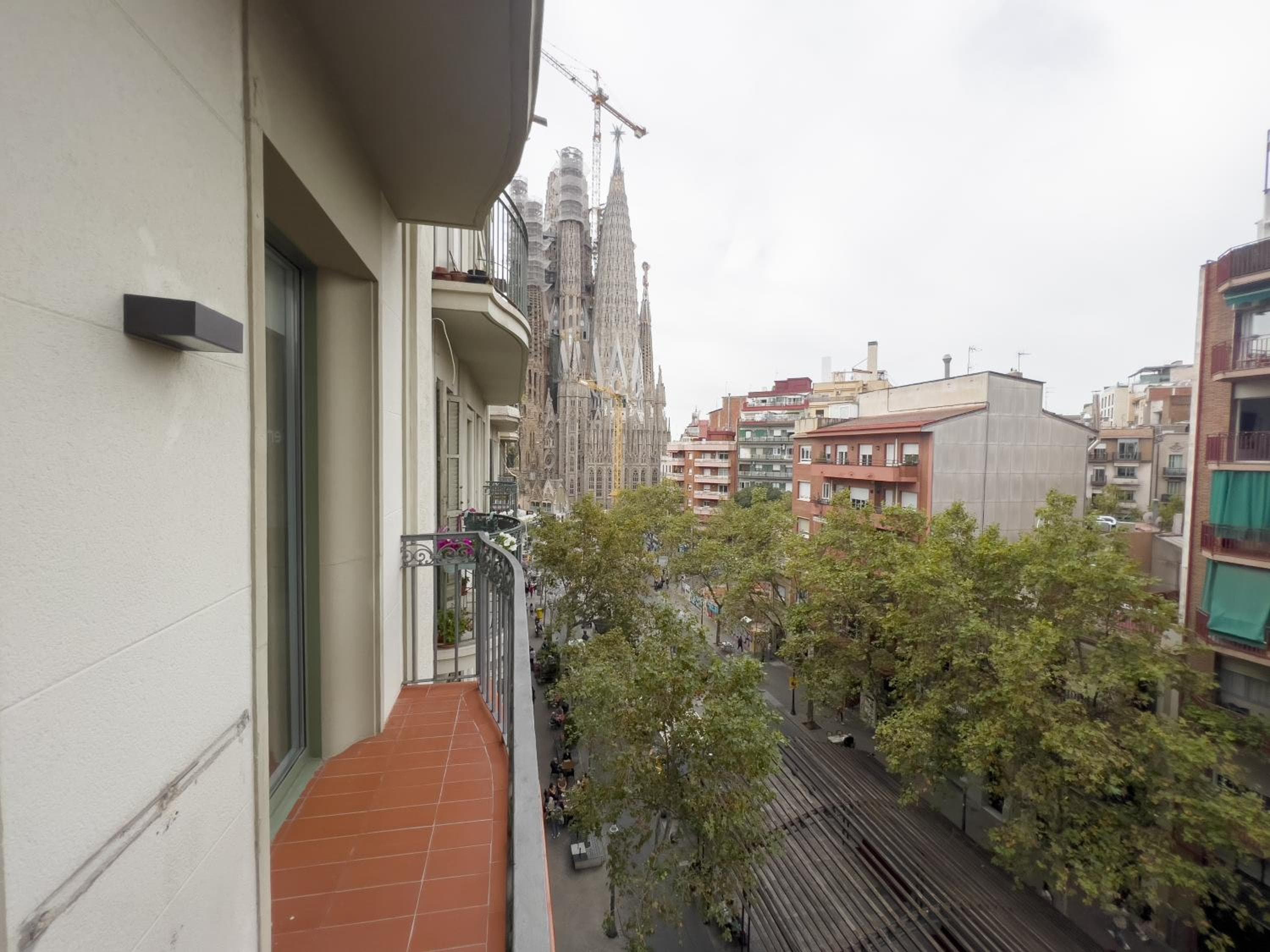 Apartamentos Enjoybcn Gaudí — 8