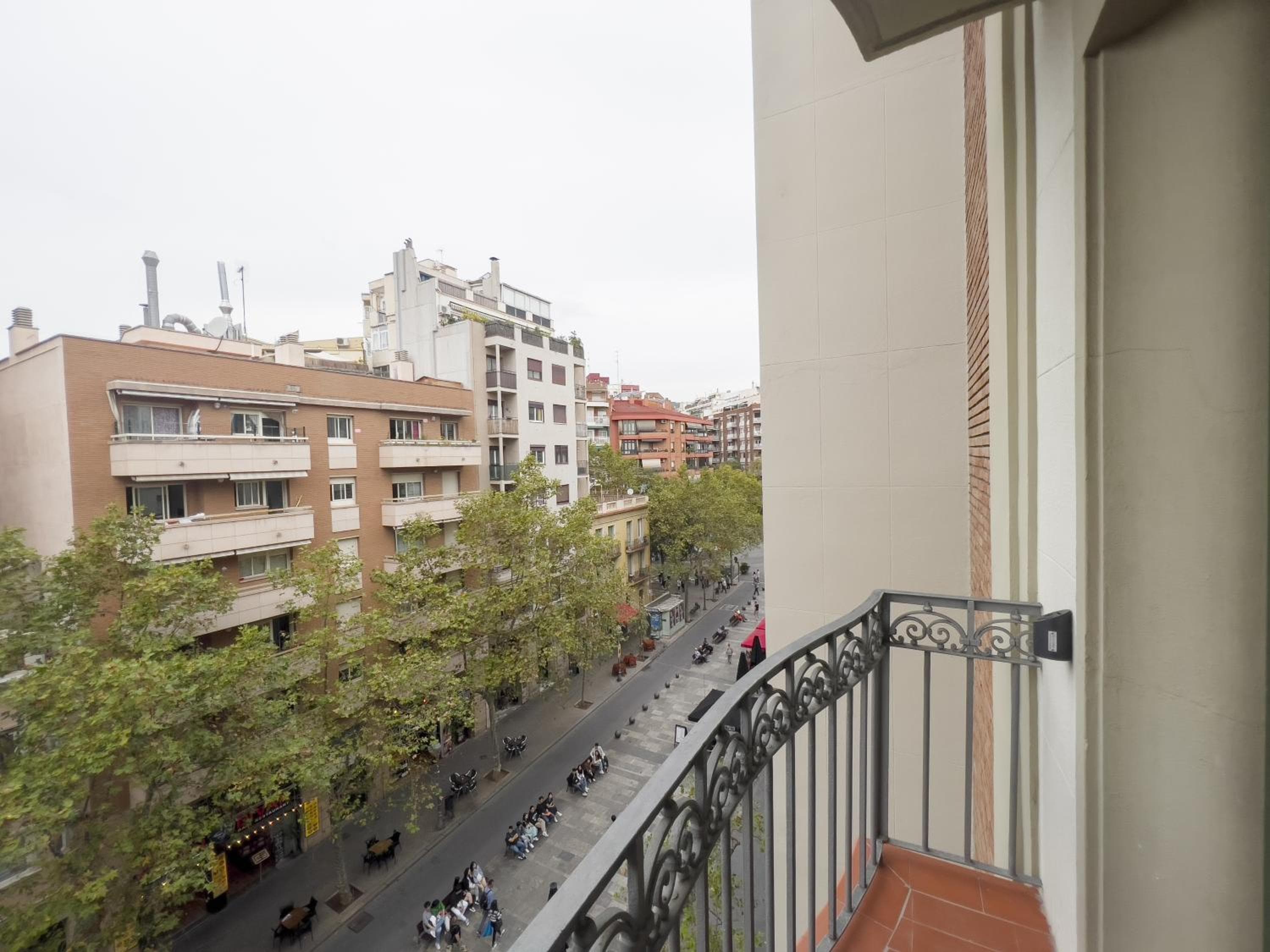 Apartamentos Enjoybcn Gaudí — 11