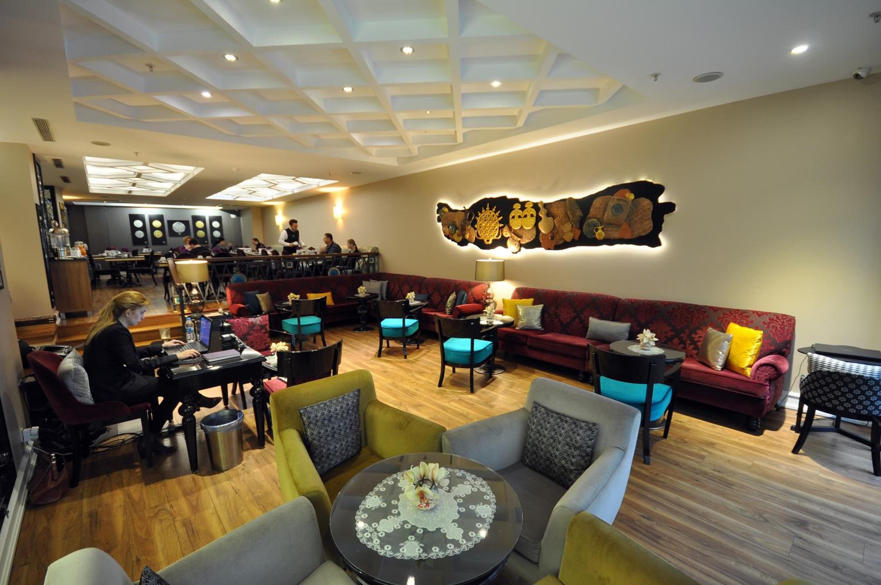 Hotel Neorion - Clase Especial — 11