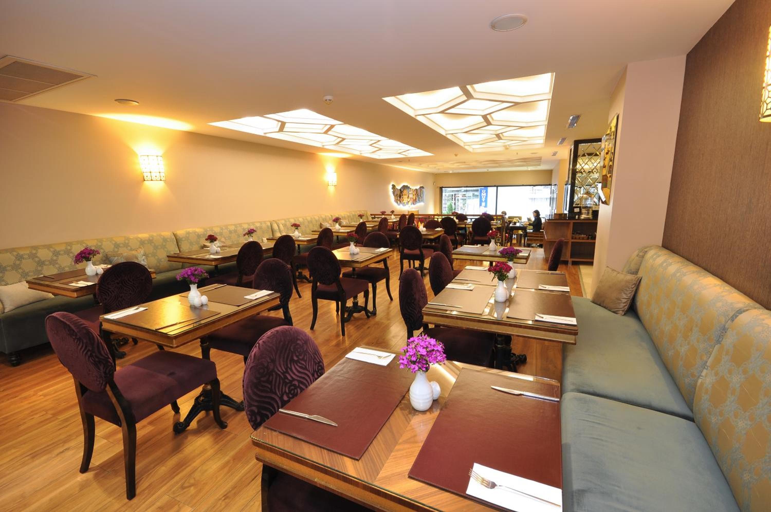 Hotel Neorion - Clase Especial — 9