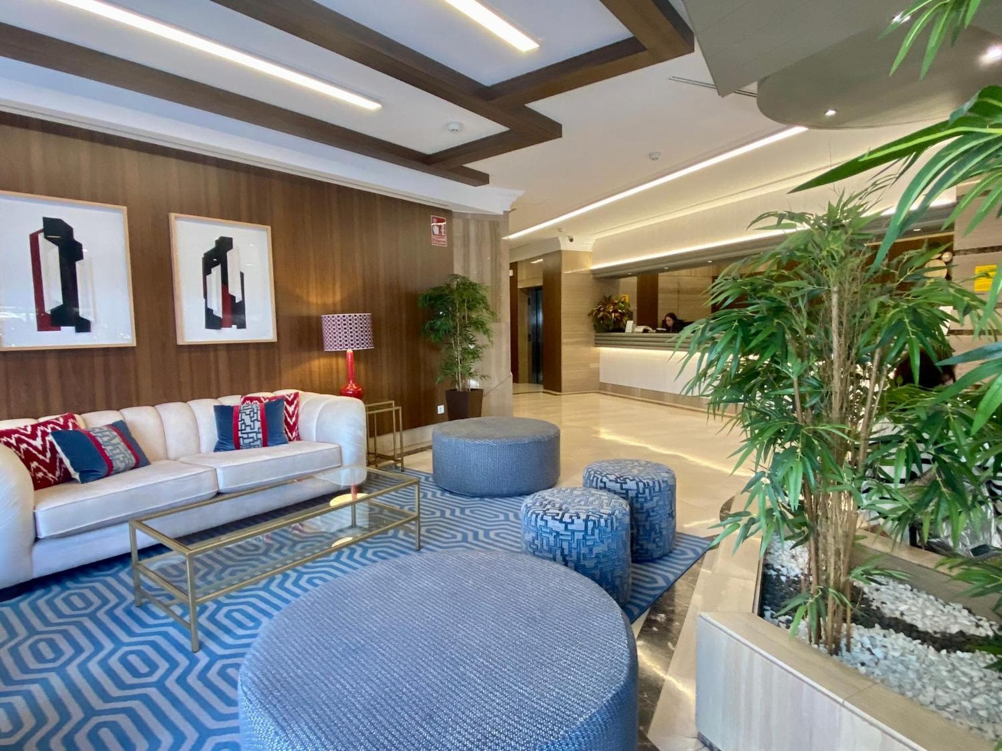Hotel Derby Sevilla — 23