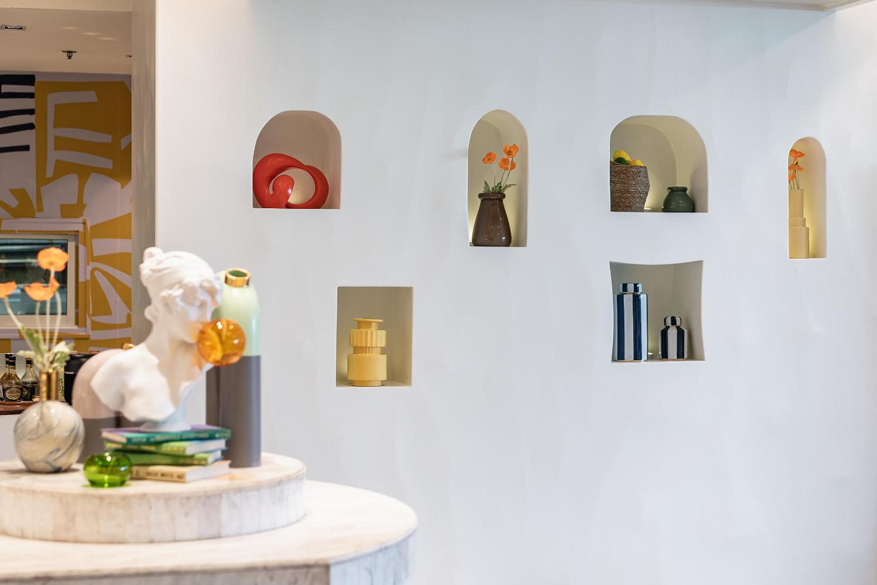 MUU Bangkok, Small Luxury Hotels of the World — 29