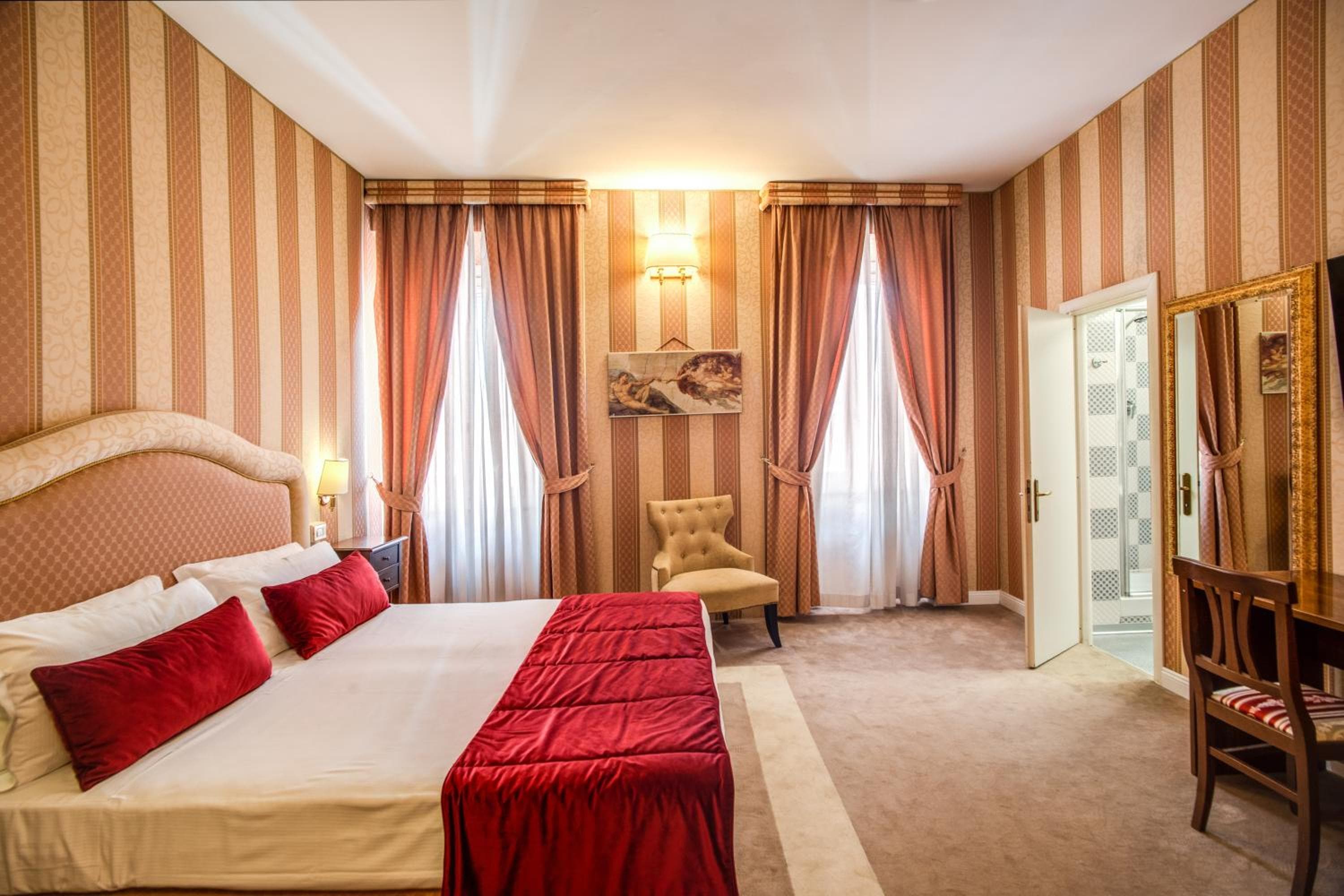Relais Fontana Di Trevi Hotel — 21