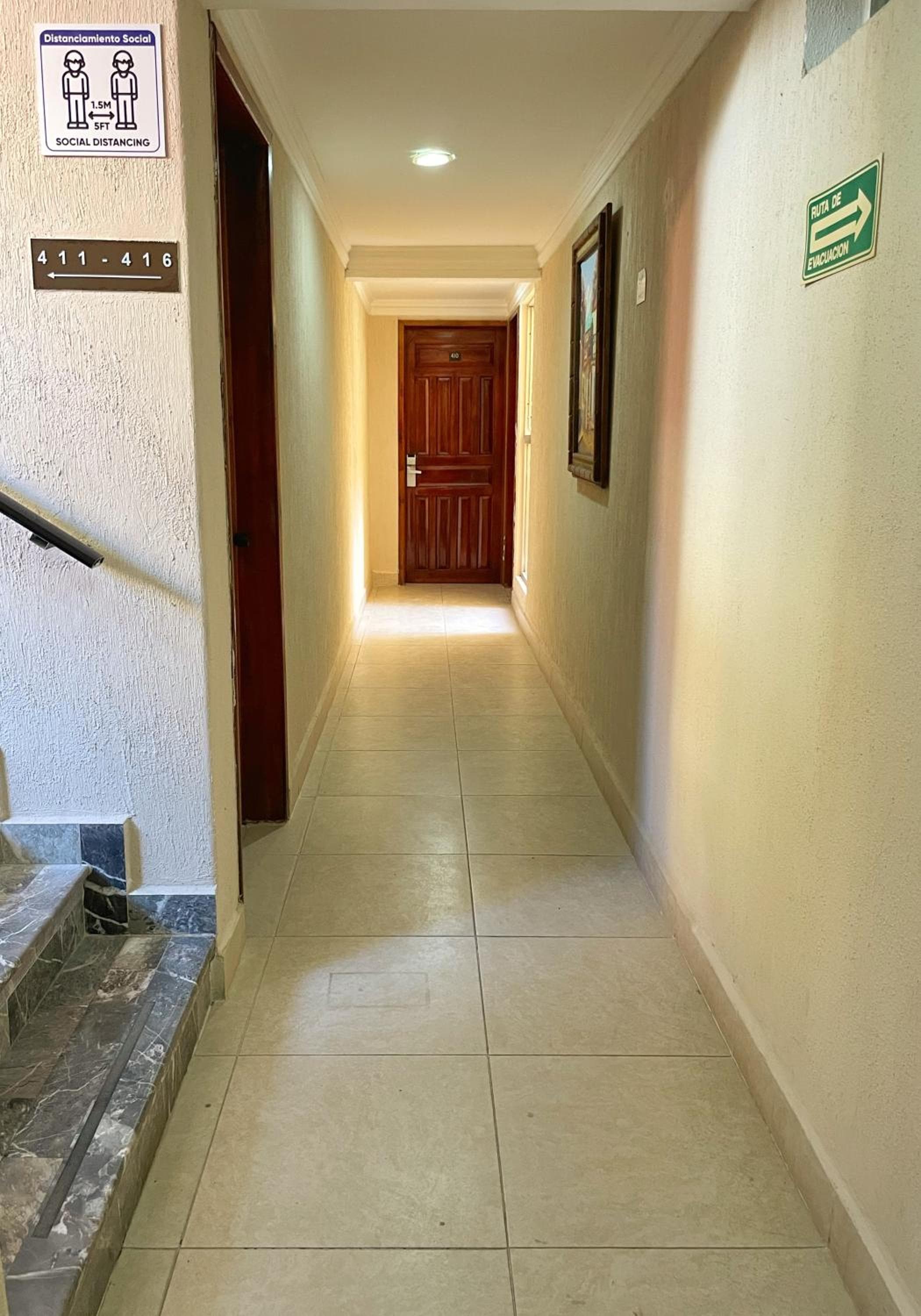 Suites Cancún Centro — 12