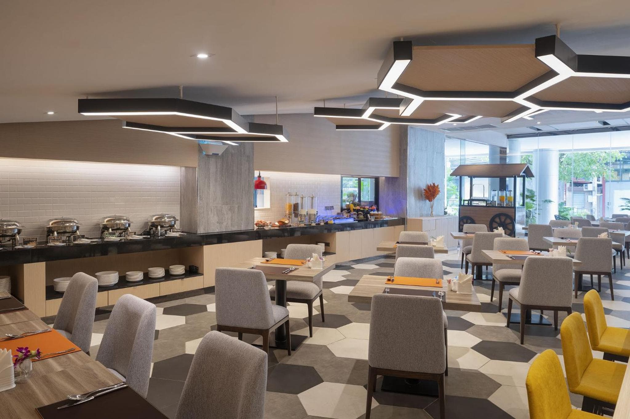 PARKROYAL Suites Bangkok — 5