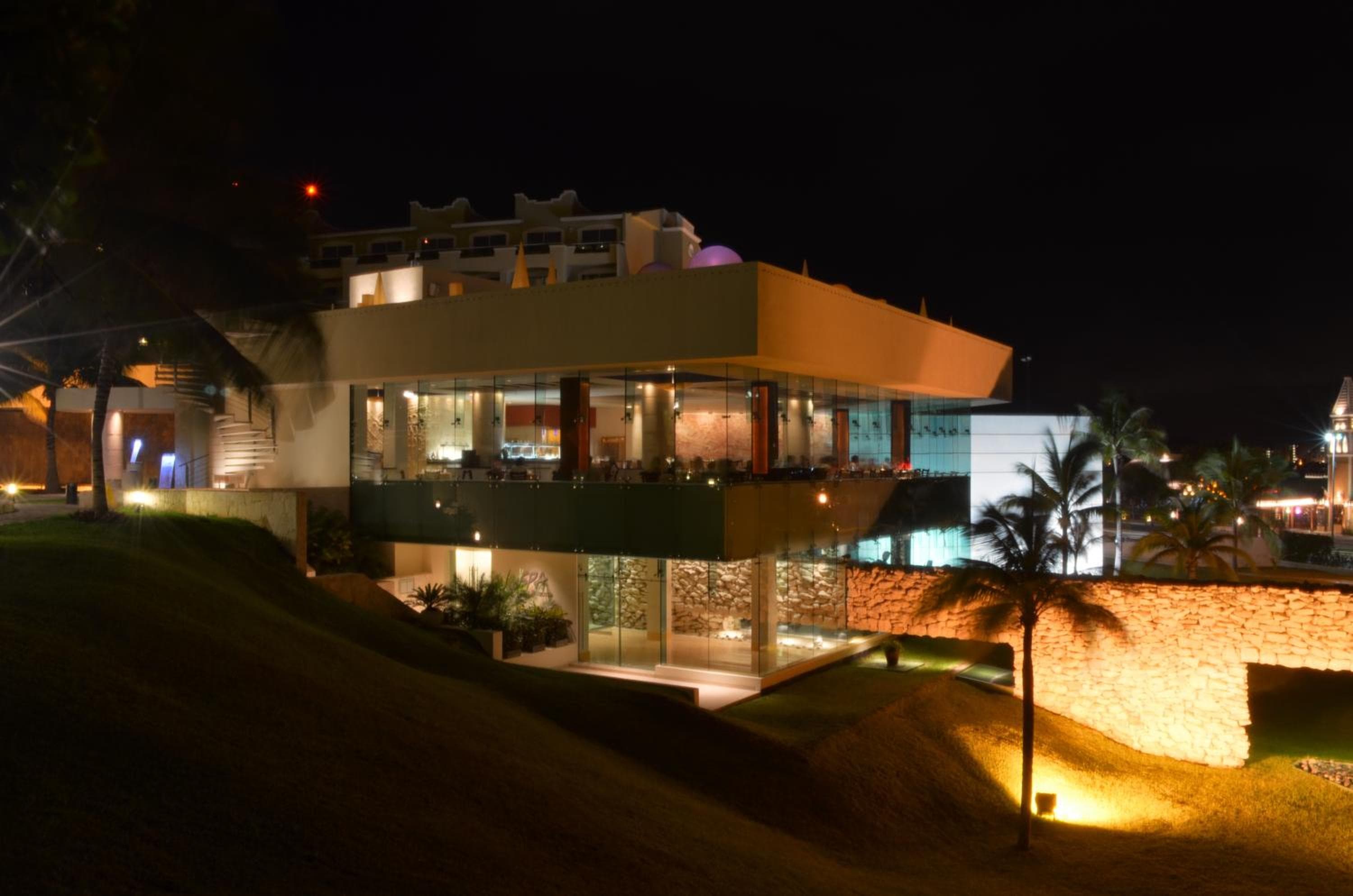 Grand Park Royal Cancun - All Inclusive — 7