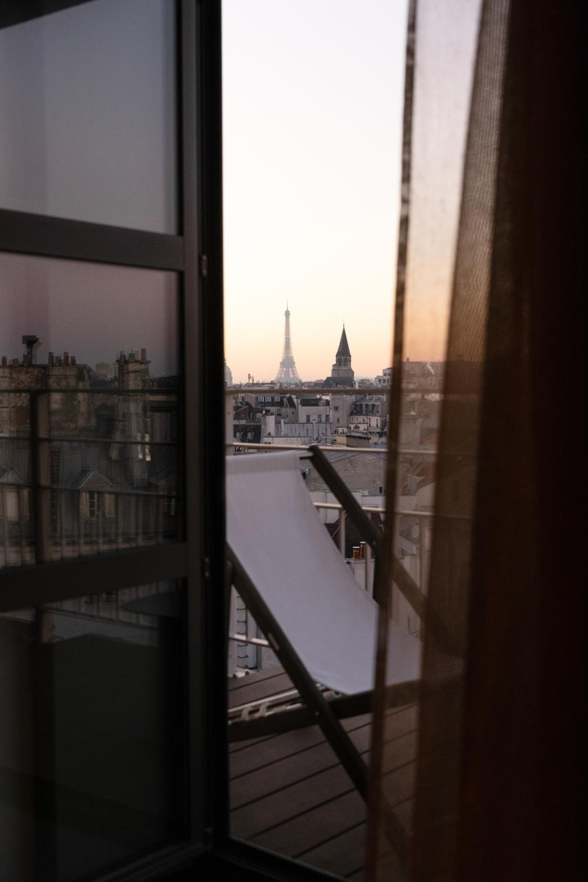Hôtel Dame des Arts — 22