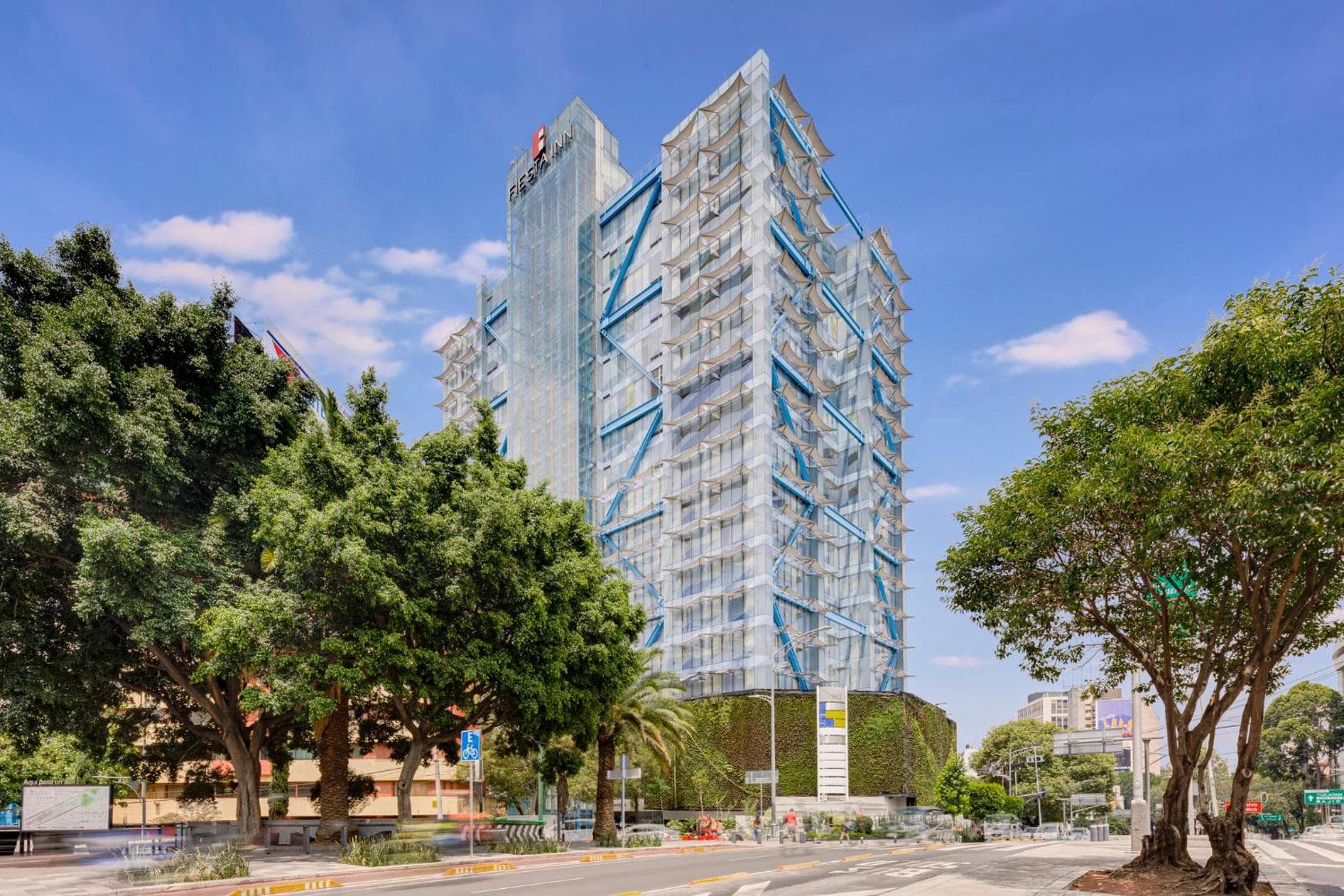 Fiesta Inn Insurgentes Viaducto — 1