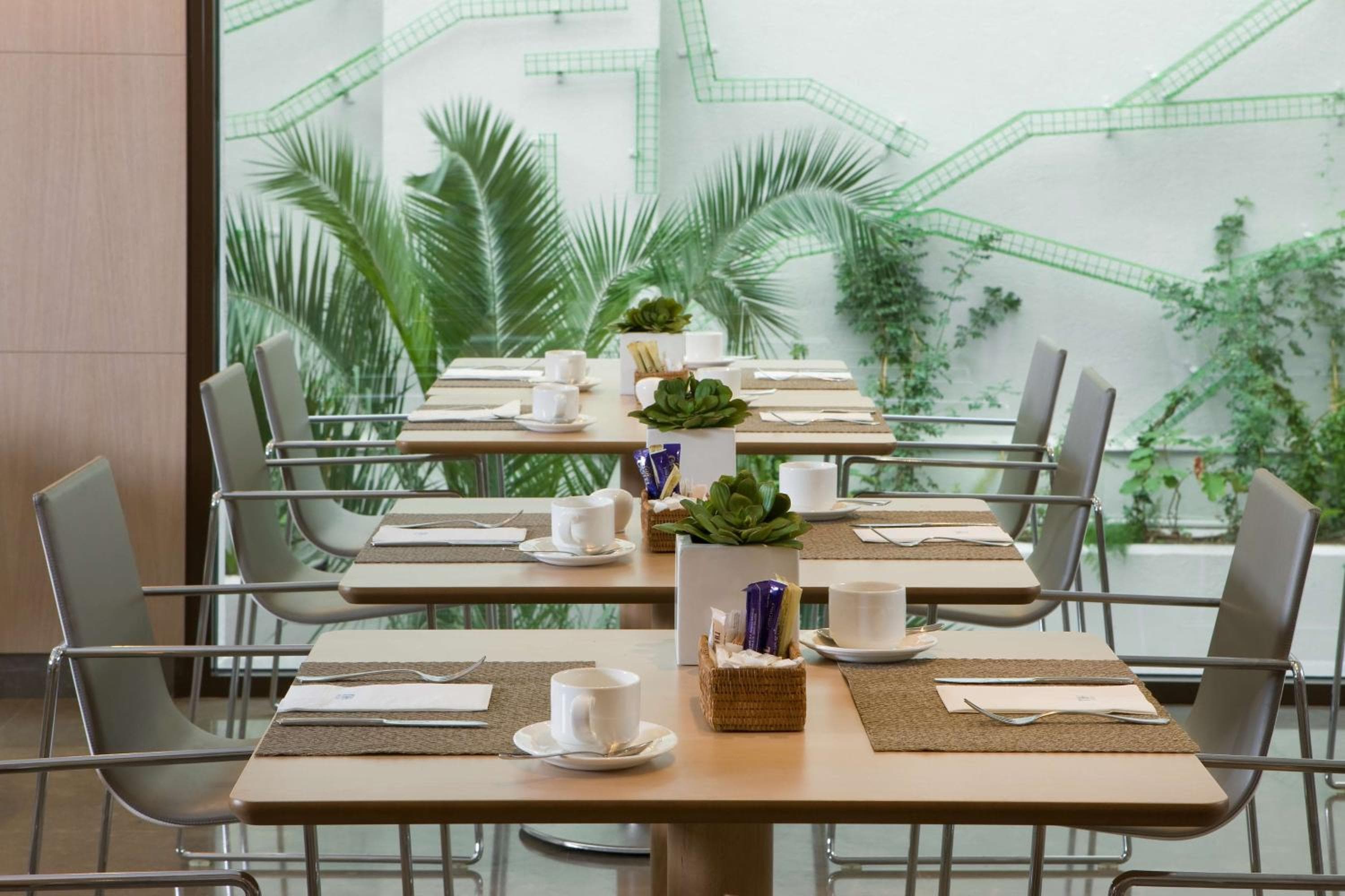 DoubleTree by Hilton Madrid Principe de Vergara — 25