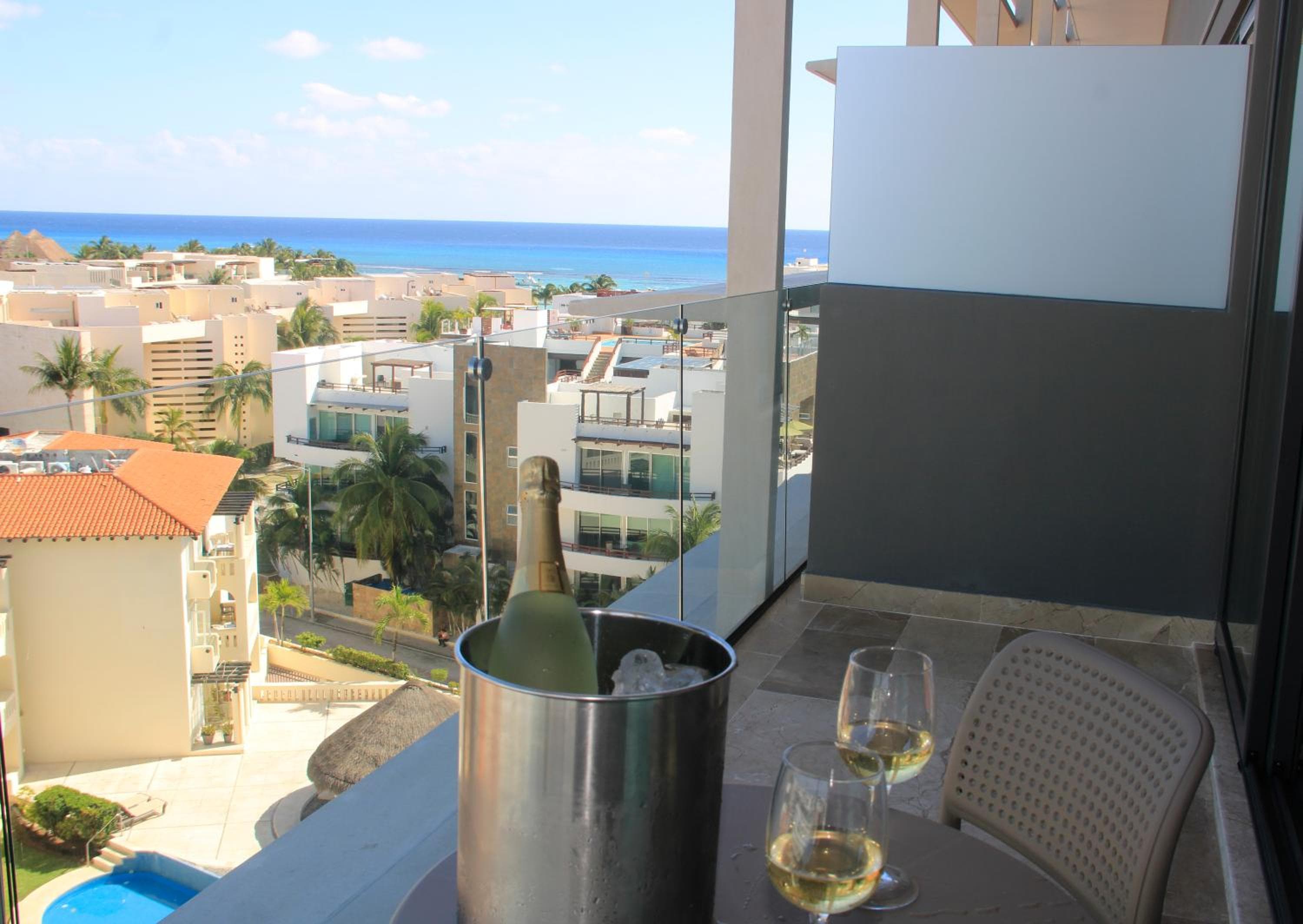 Singular Dream Vacation Rentals — 2