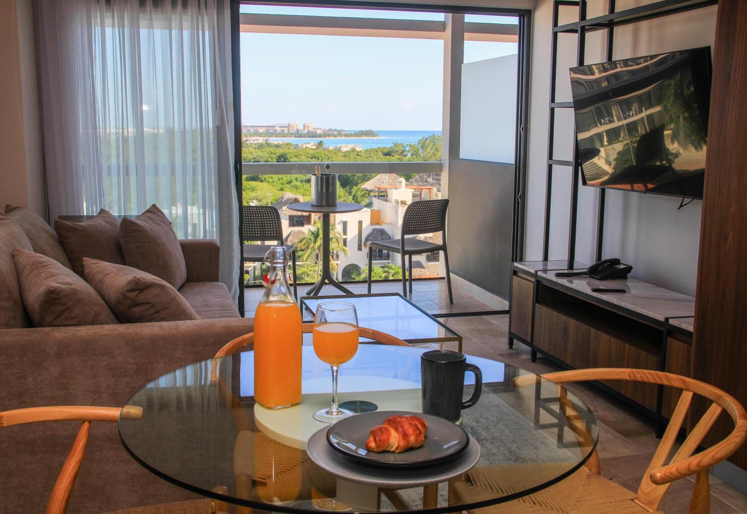 Singular Dream Vacation Rentals — 23